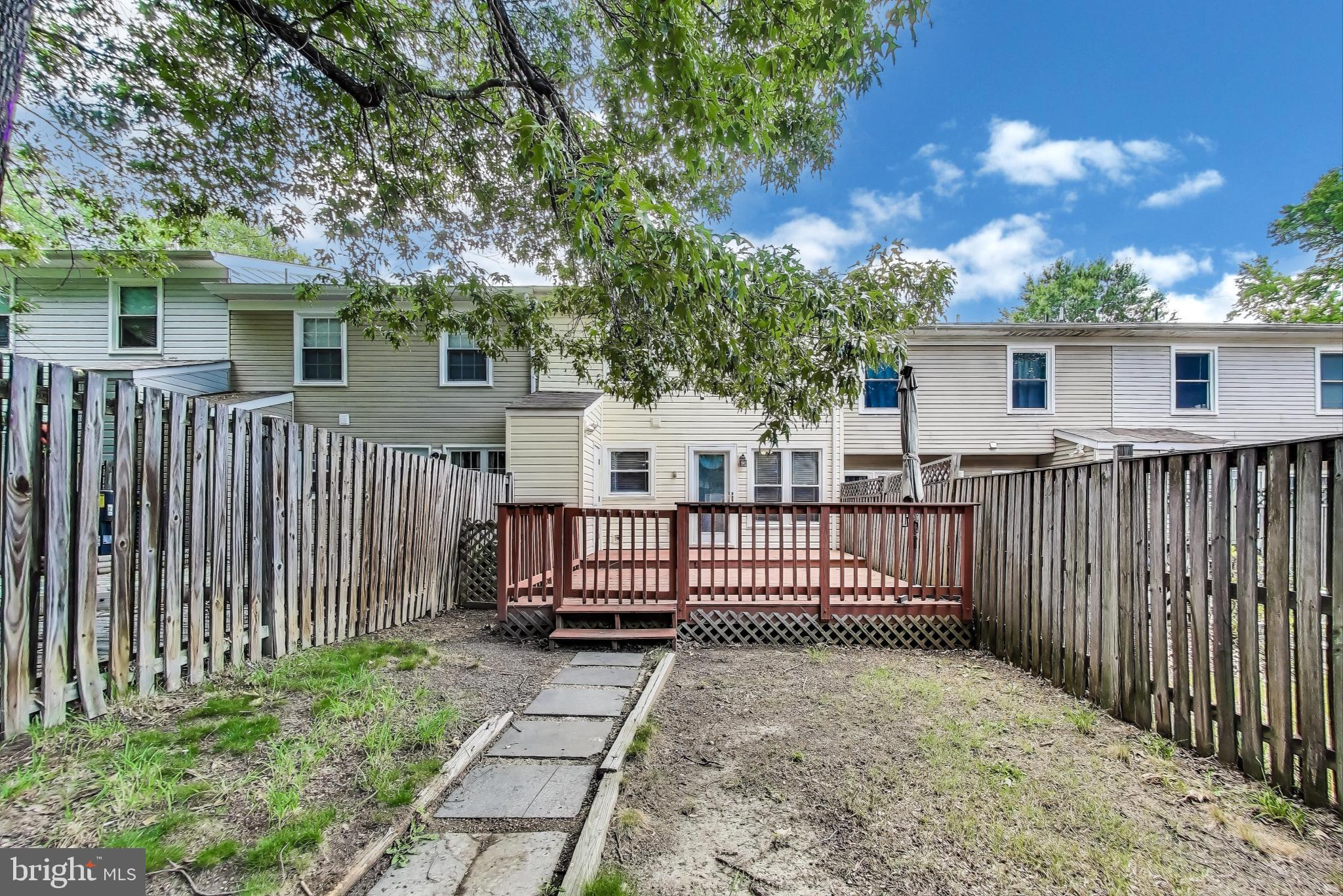 SENTRY WOODS - Residential