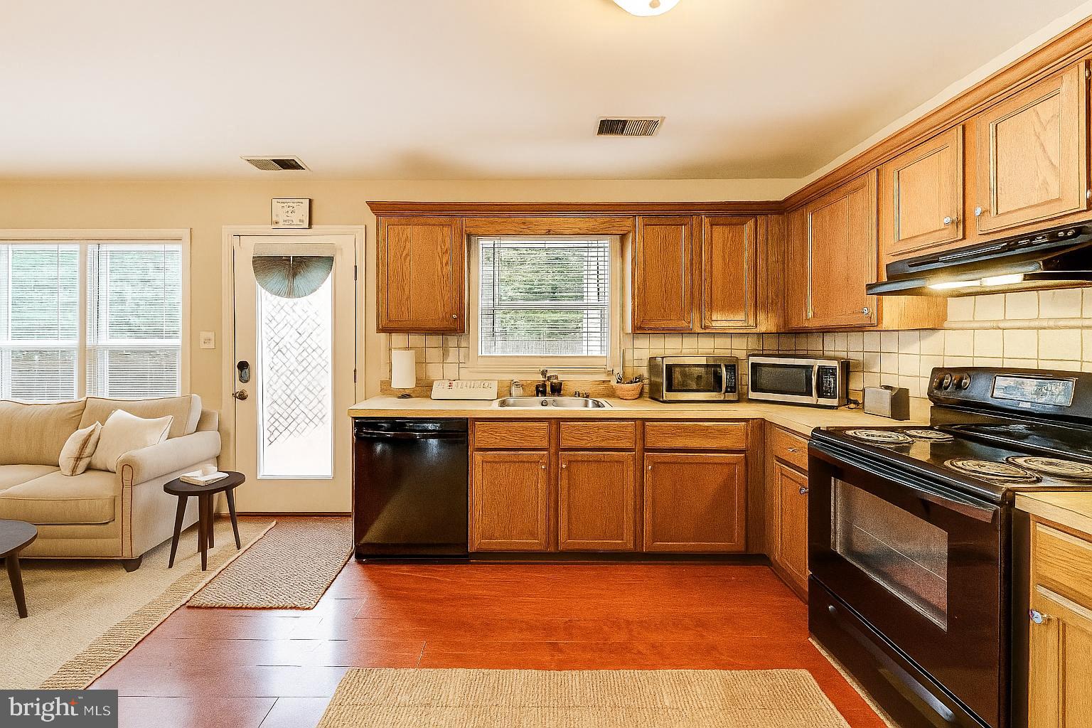 SENTRY WOODS - Residential