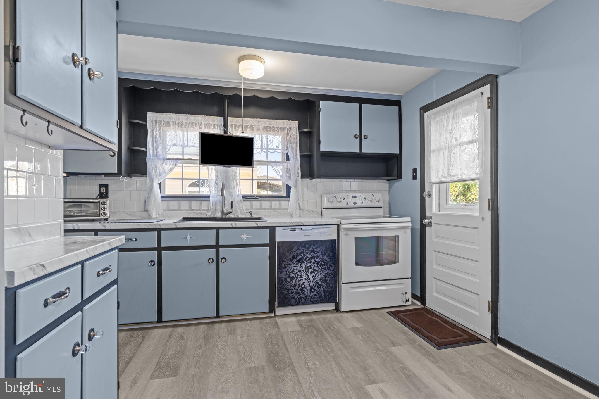 WEST BRISTOL - Residential