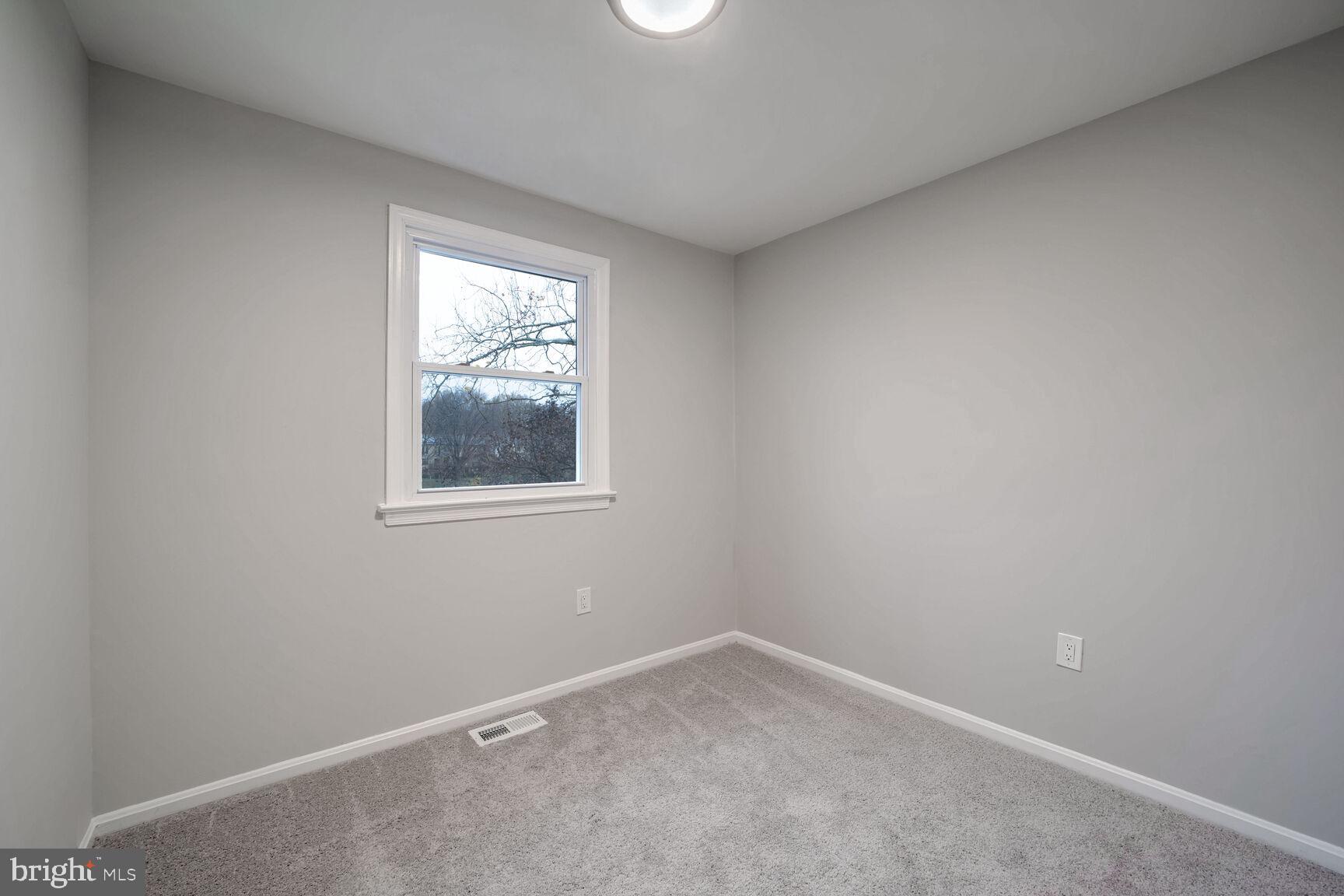 VILLAGE OF LONG REACH - Residential