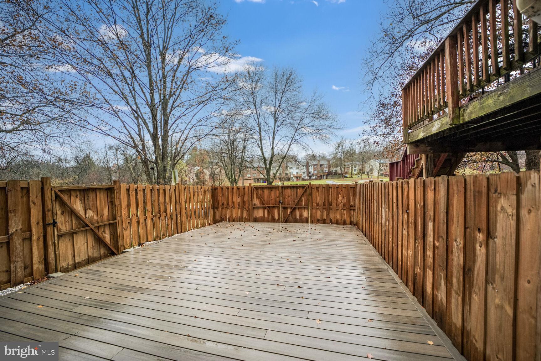 VILLAGE OF LONG REACH - Residential