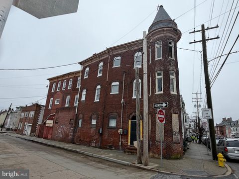 696 E PHILADELPHIA STREET 698 YORK PA 17403