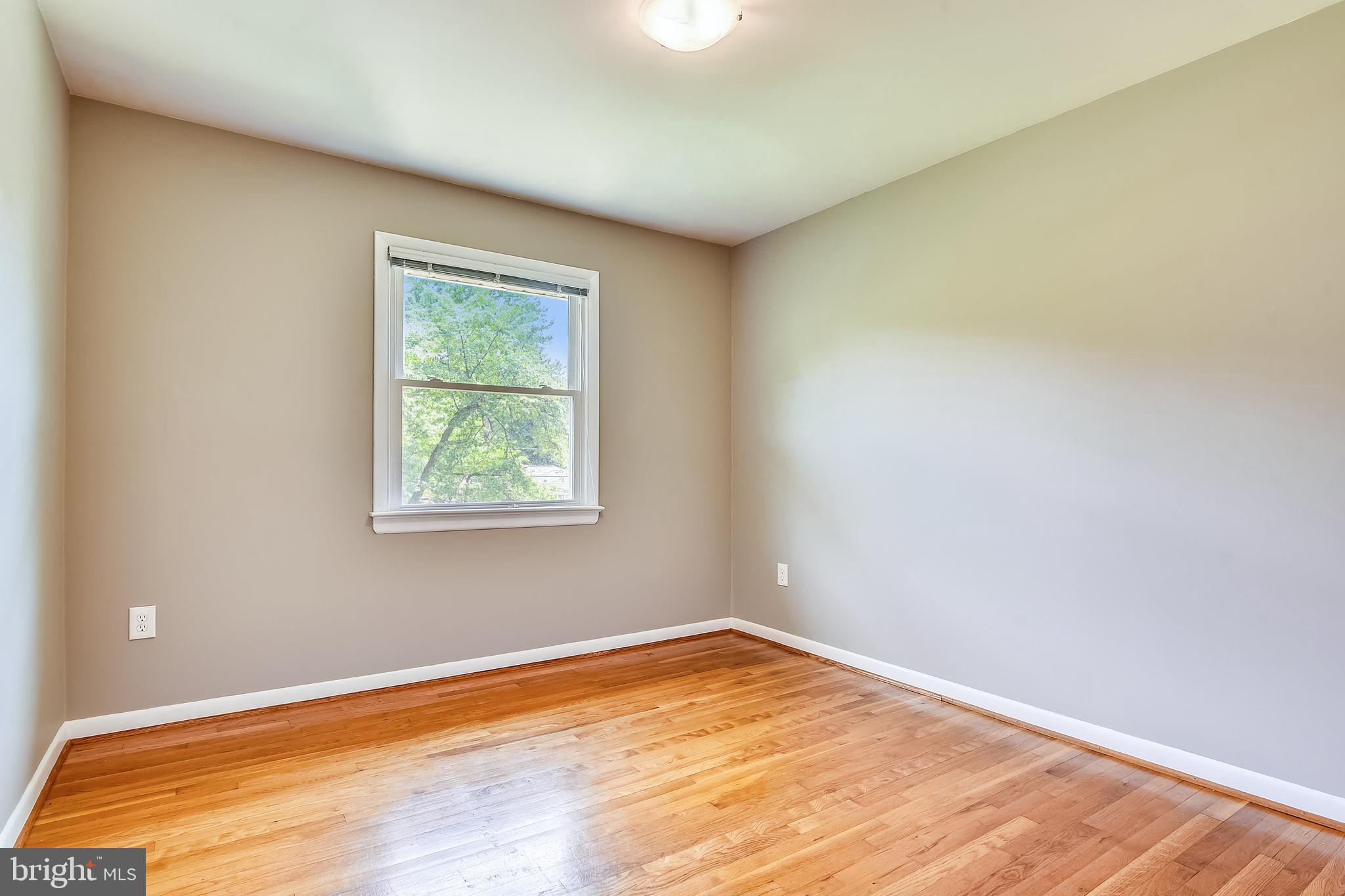 WHITE FLINT PARK - Residential