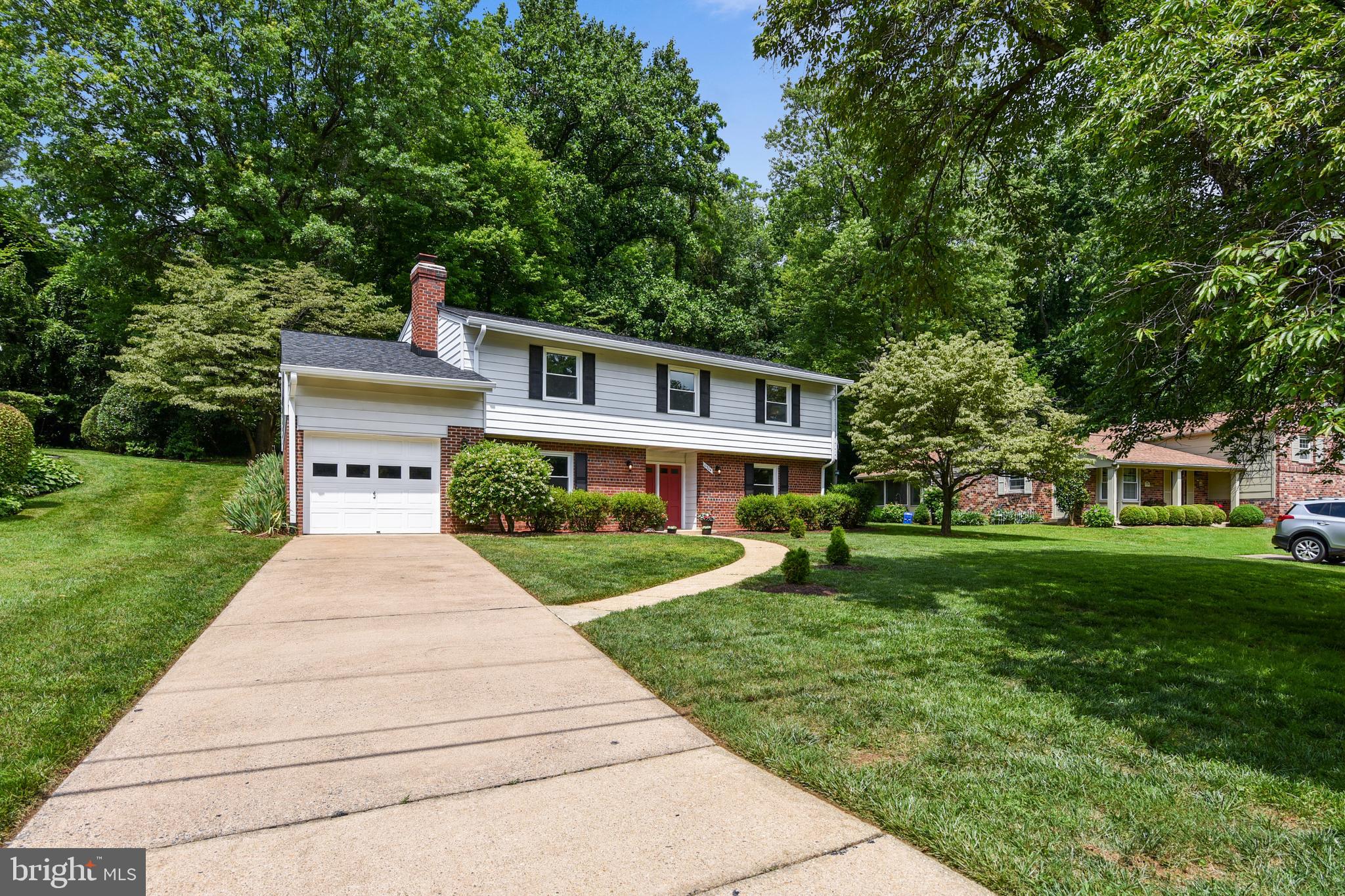 WHITE FLINT PARK - Residential