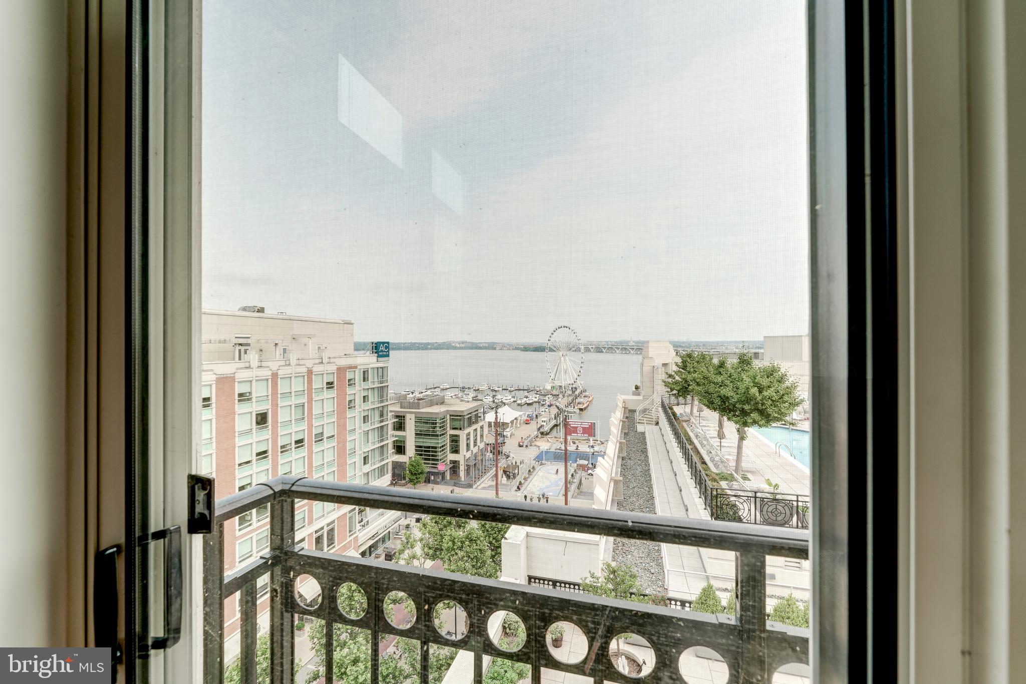 ONE NATIONAL HARBOR CONDOMINIUM - Residential Lease