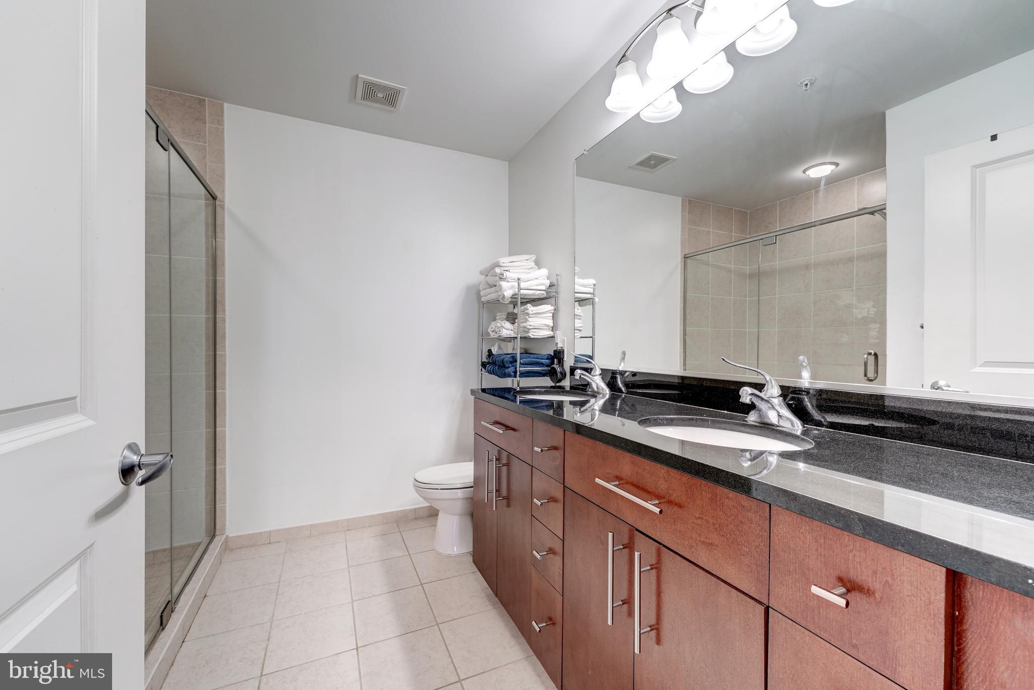 ONE NATIONAL HARBOR CONDOMINIUM - Residential Lease