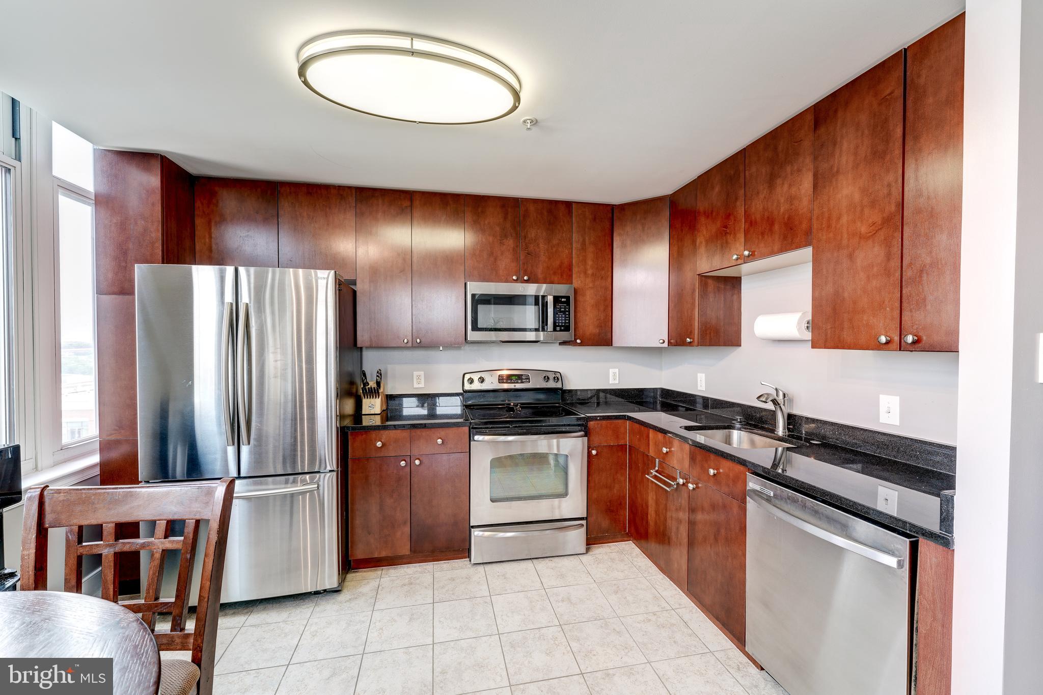 ONE NATIONAL HARBOR CONDOMINIUM - Residential Lease