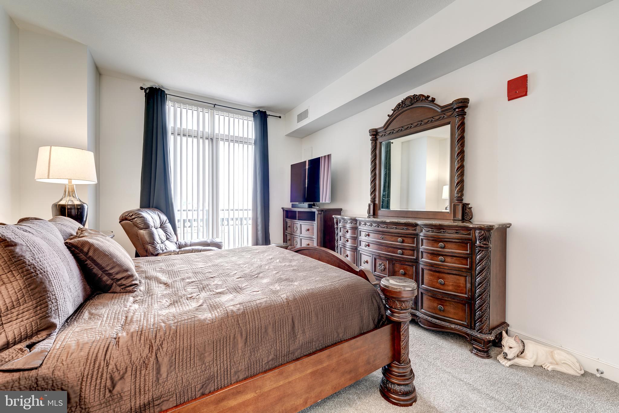 ONE NATIONAL HARBOR CONDOMINIUM - Residential Lease