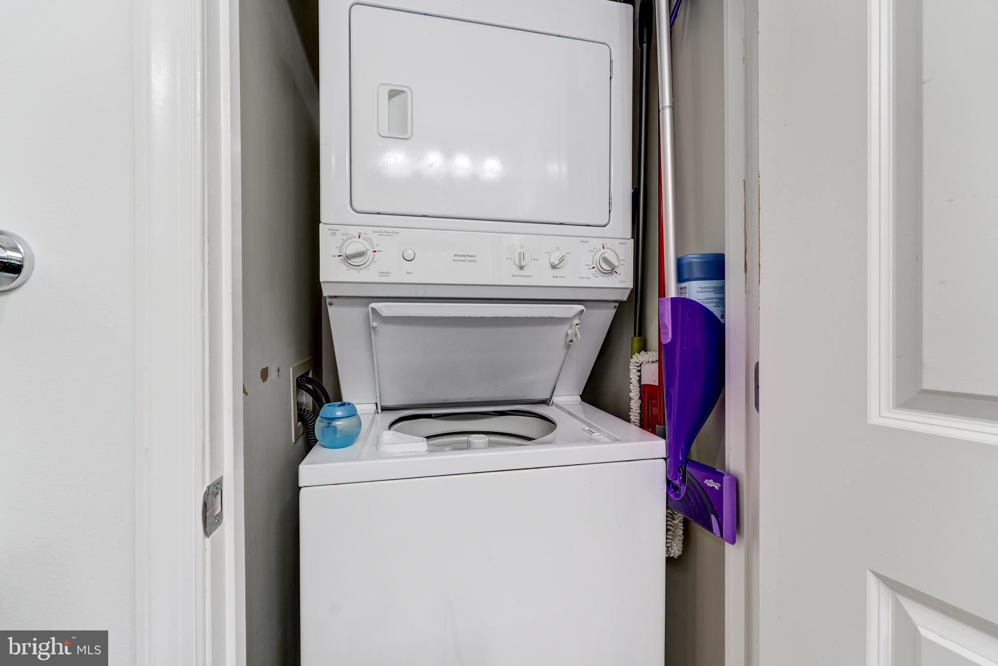 ONE NATIONAL HARBOR CONDOMINIUM - Residential Lease