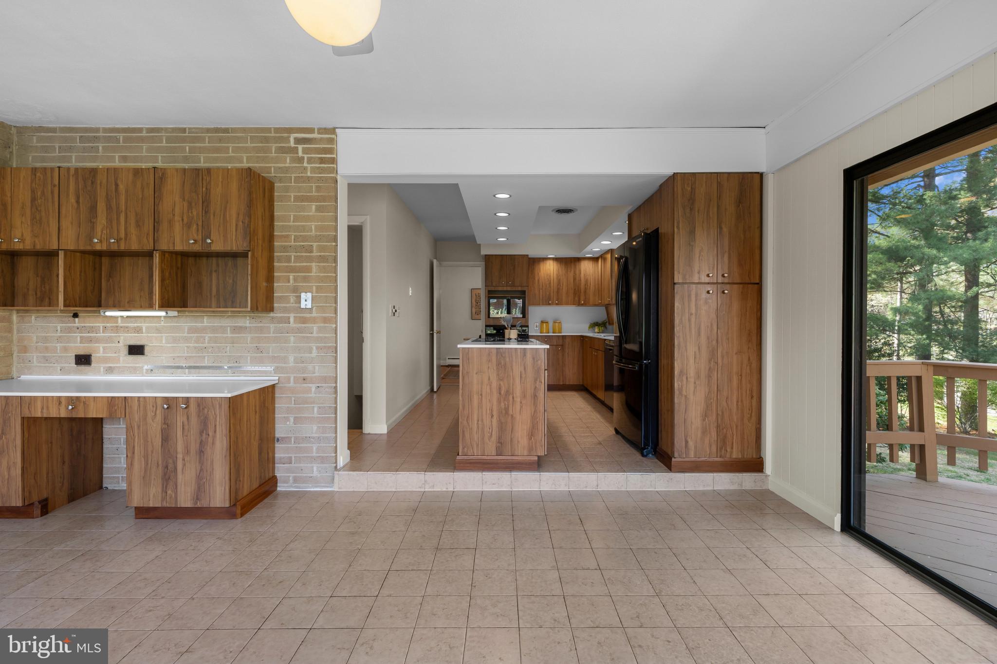 GLEN BROOK - Residential