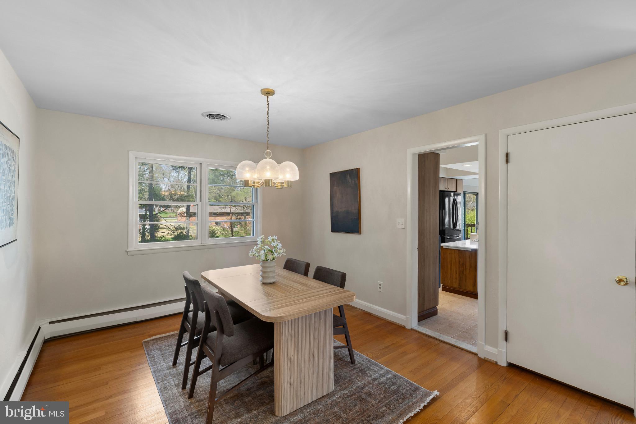 GLEN BROOK - Residential