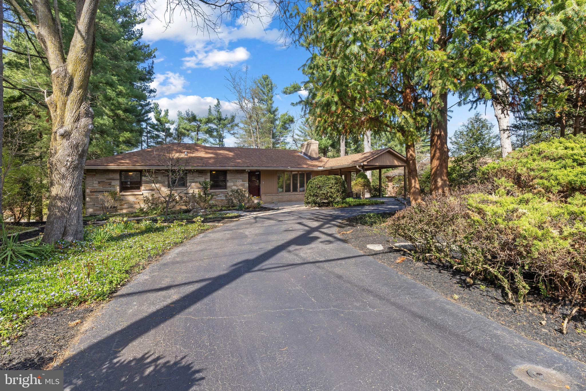 GLEN BROOK - Residential