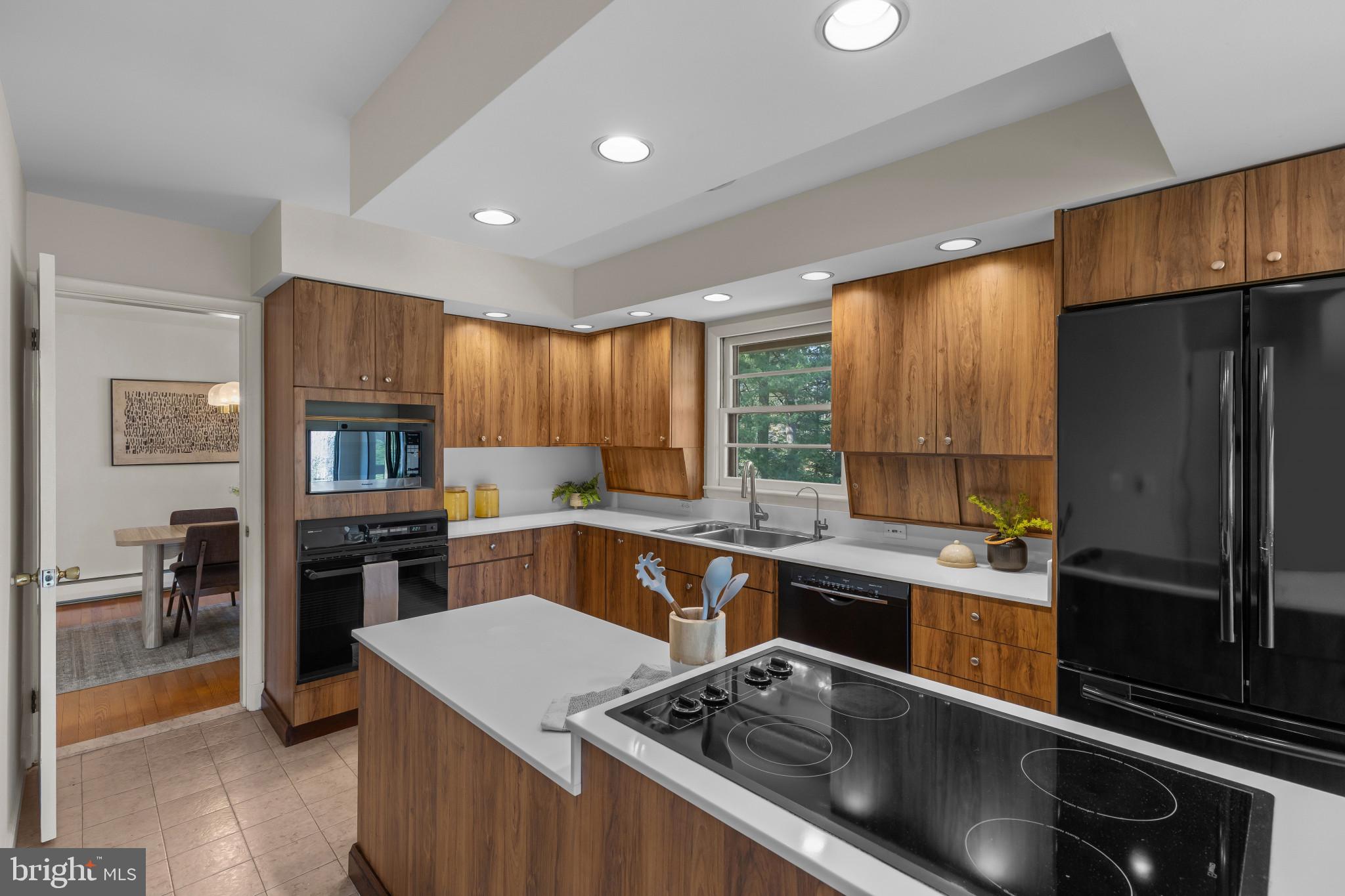 GLEN BROOK - Residential