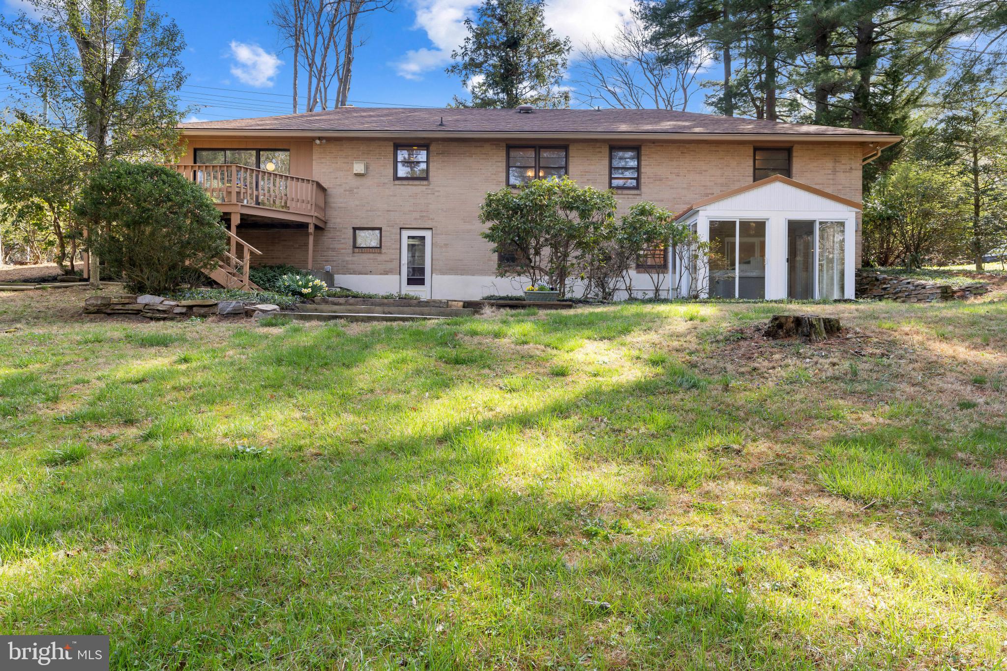 GLEN BROOK - Residential