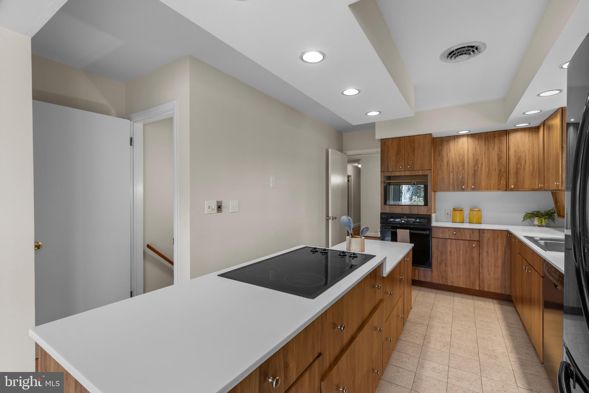 GLEN BROOK - Residential