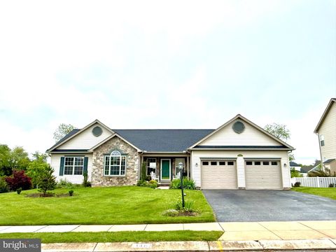 3467 MERLOT COURT YORK PA 17404