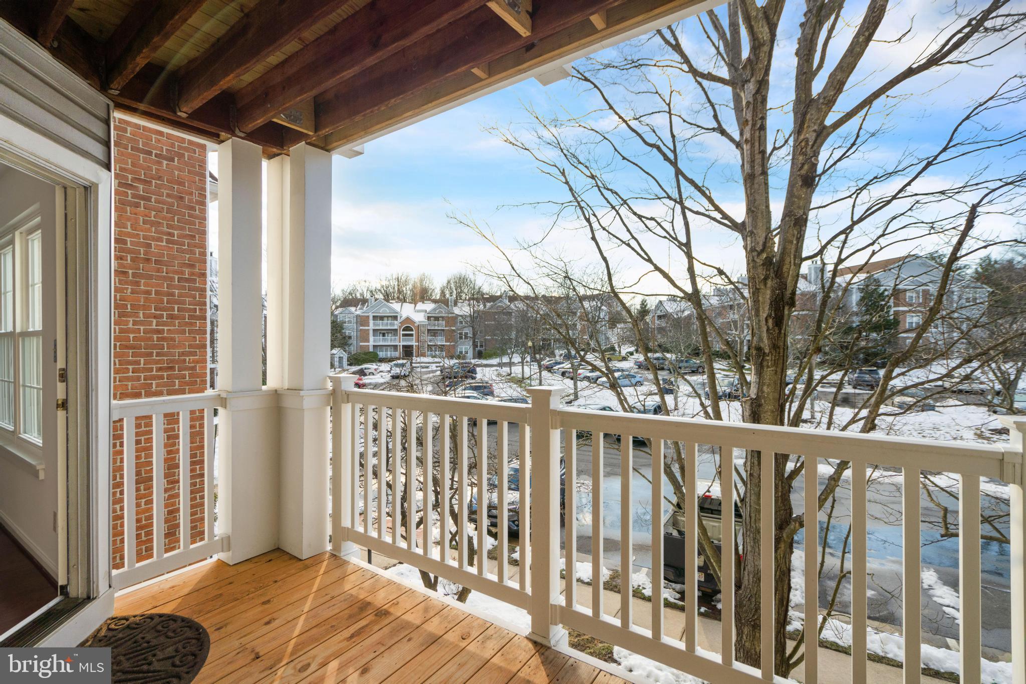 STRATFORD PLACE AT KINGS - Residential