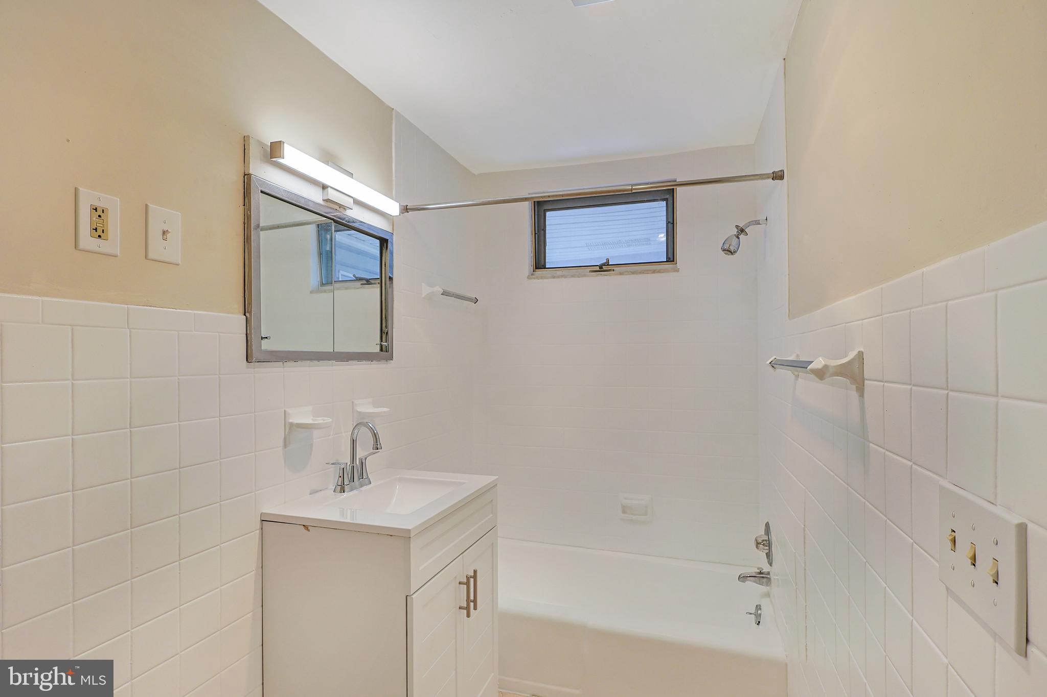 SOUTH END - Residential Lease