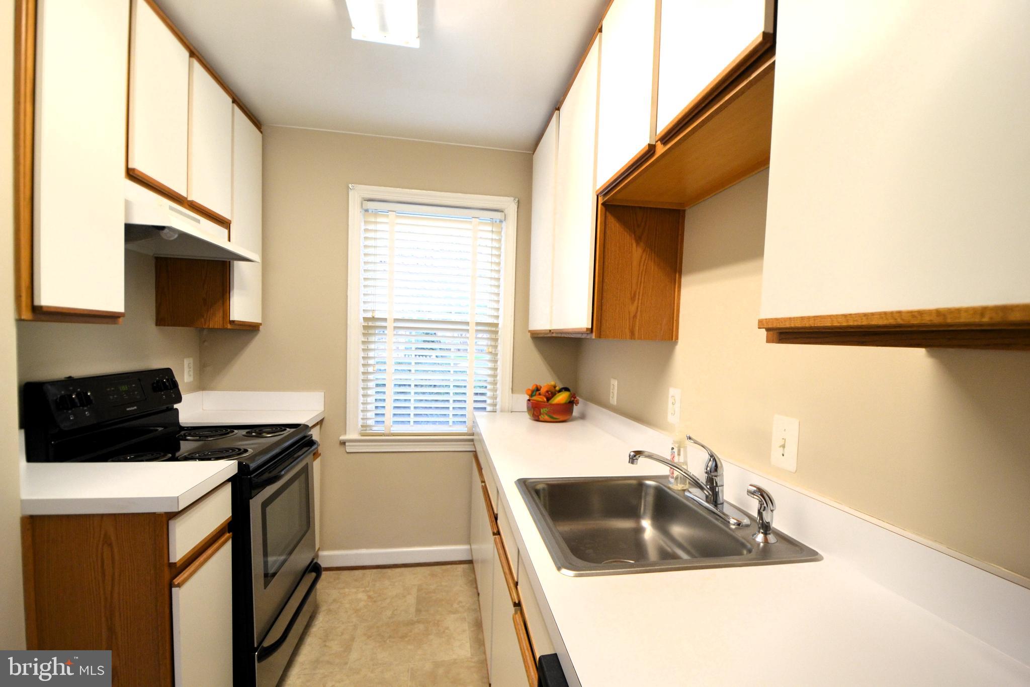 FAYETTE COURT - Residential