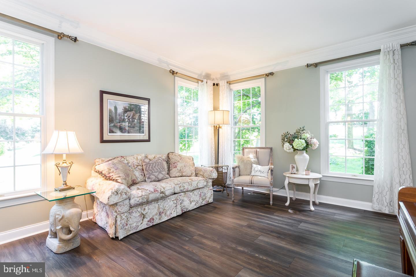 SOMERSET WATCH - Residential