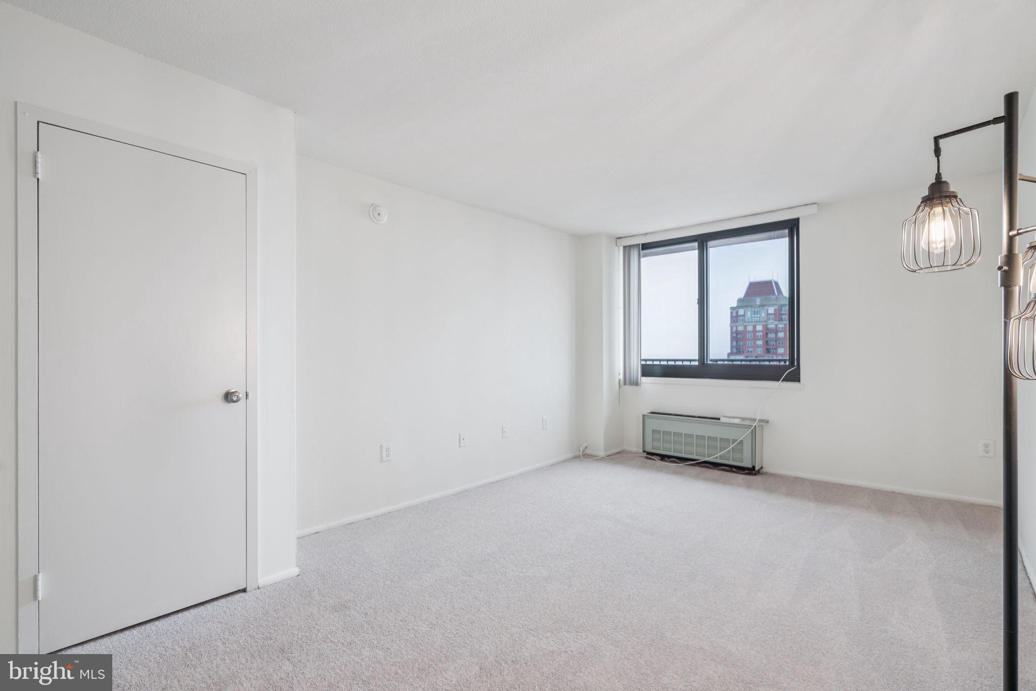 AVENUE OF THE ARTS - Residential