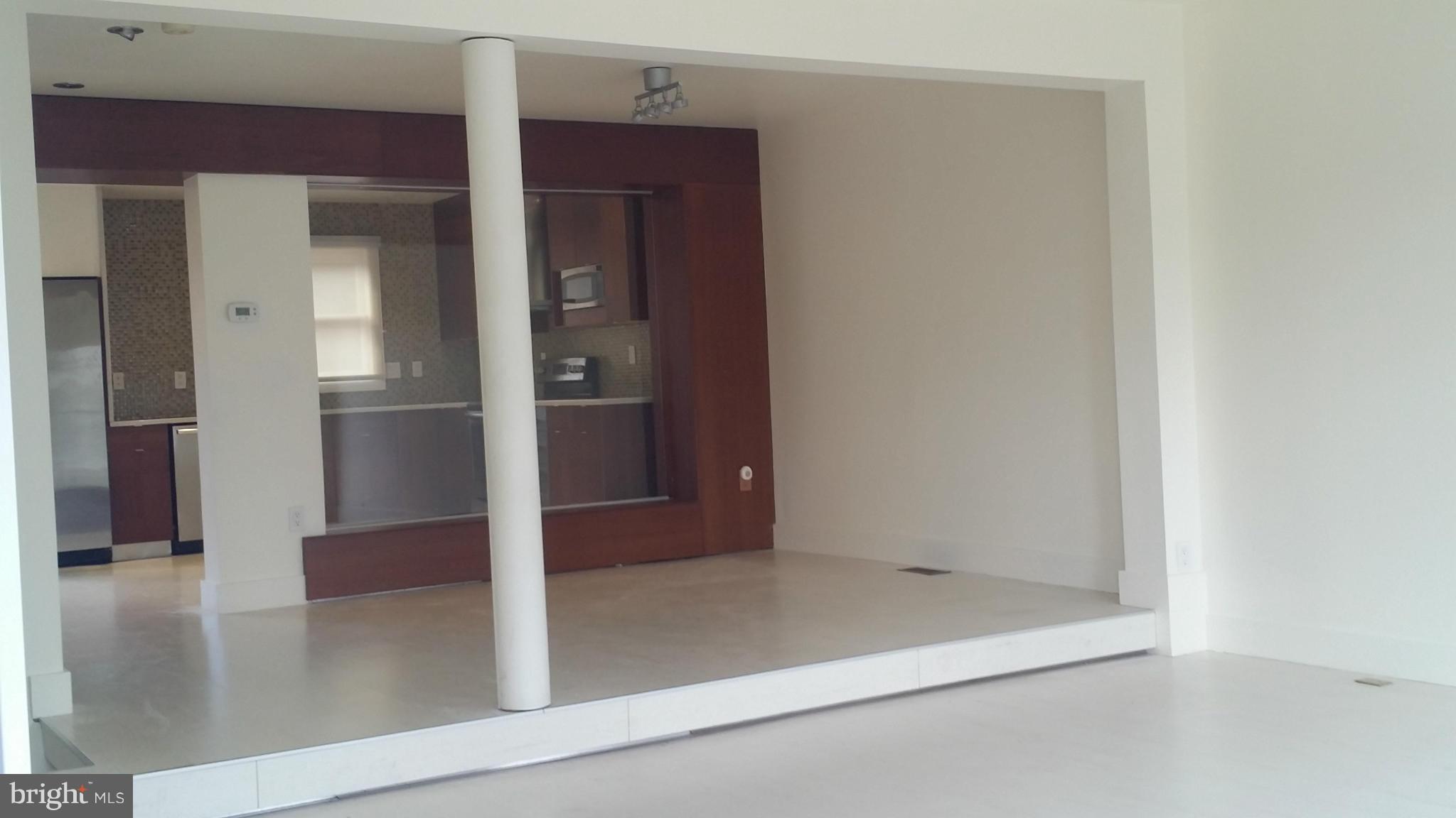 TRAVILAH CREST - Residential Lease