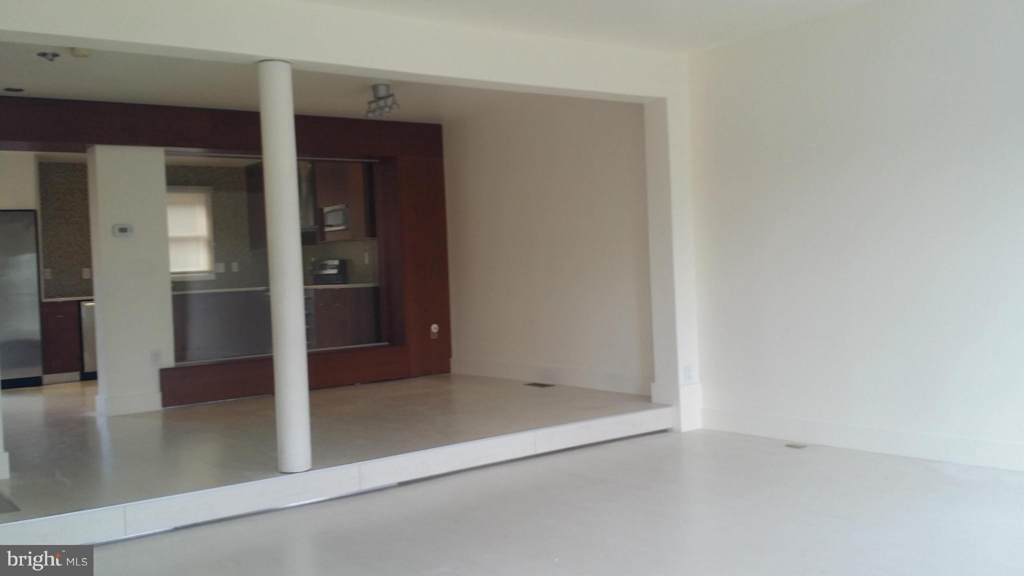 TRAVILAH CREST - Residential Lease