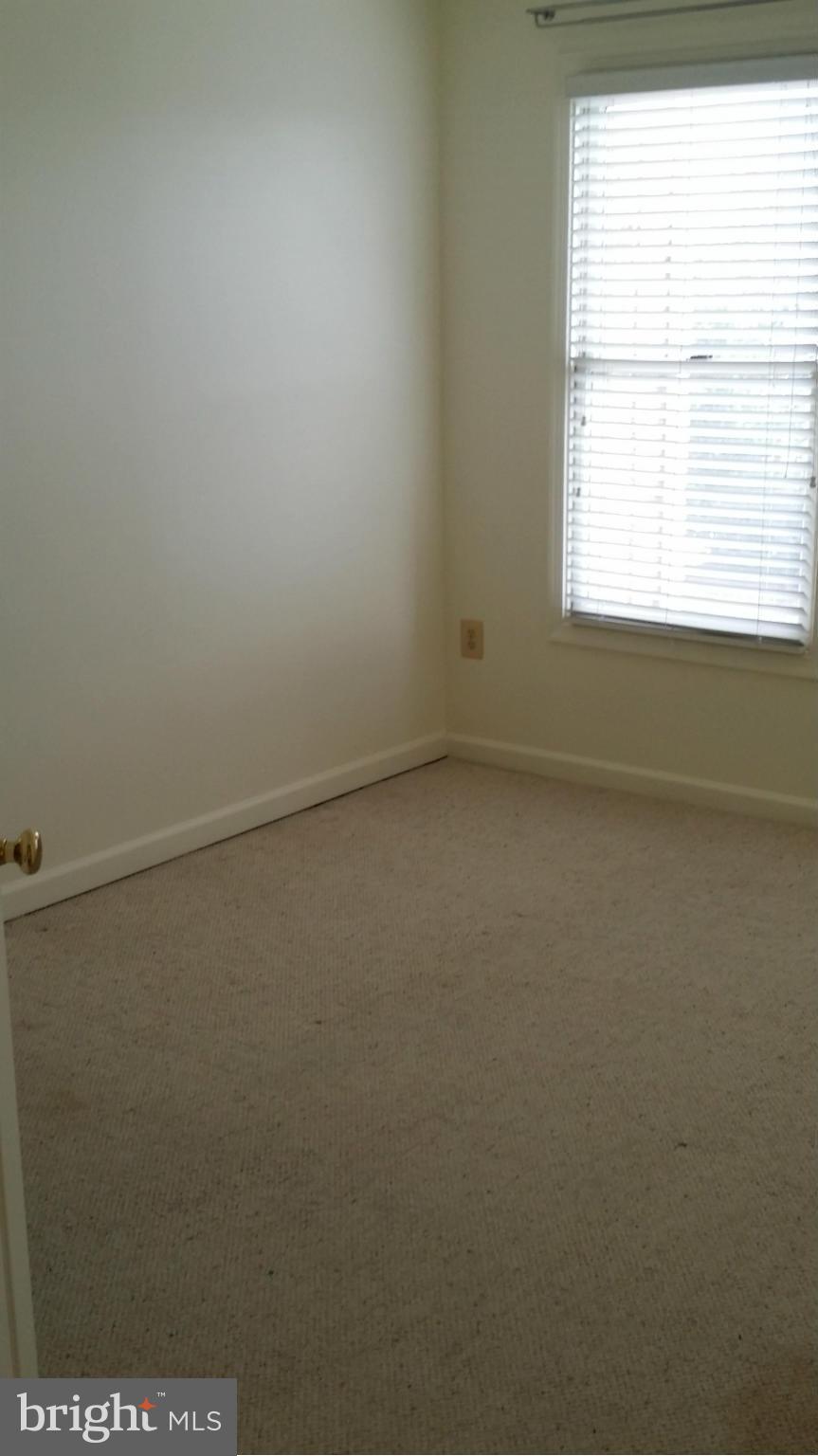 TRAVILAH CREST - Residential Lease