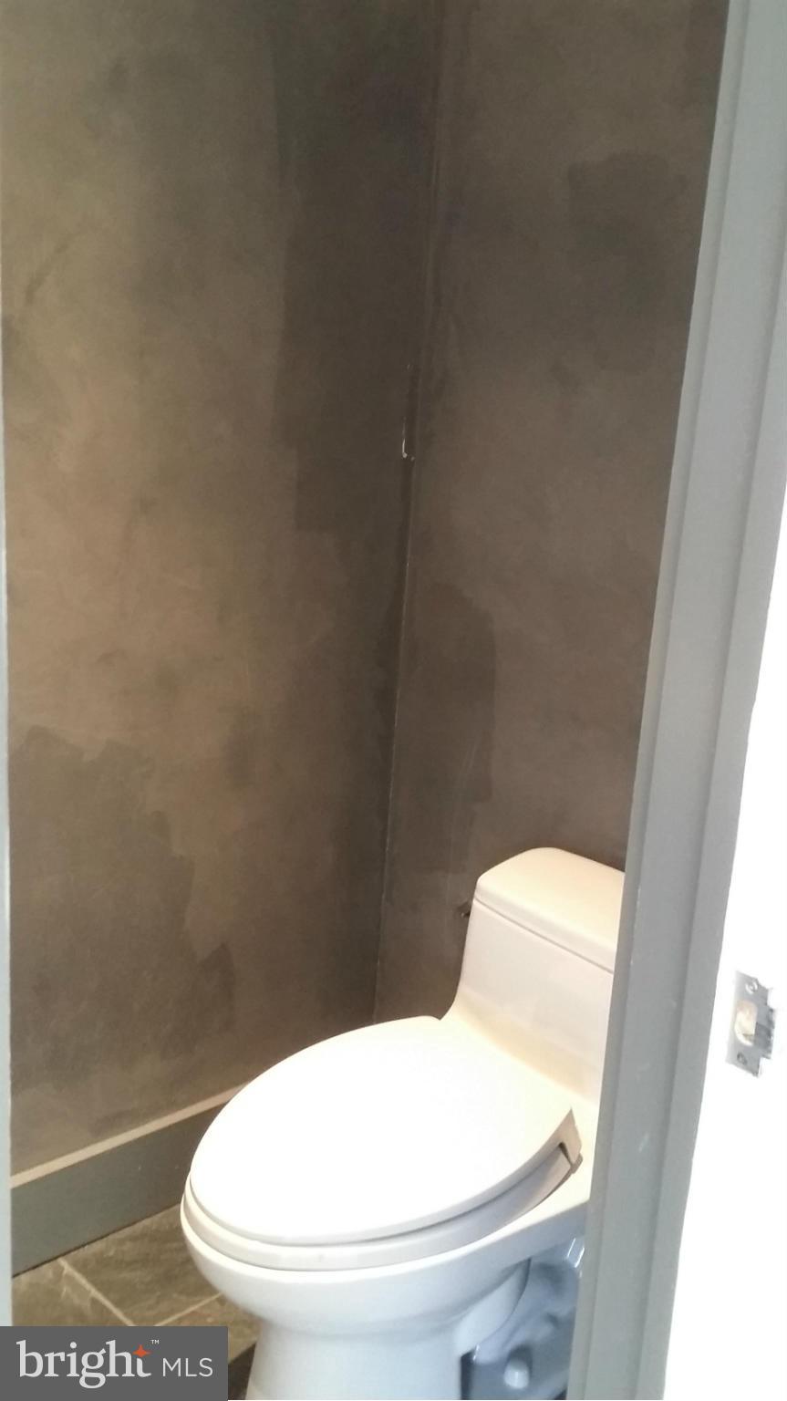 TRAVILAH CREST - Residential Lease