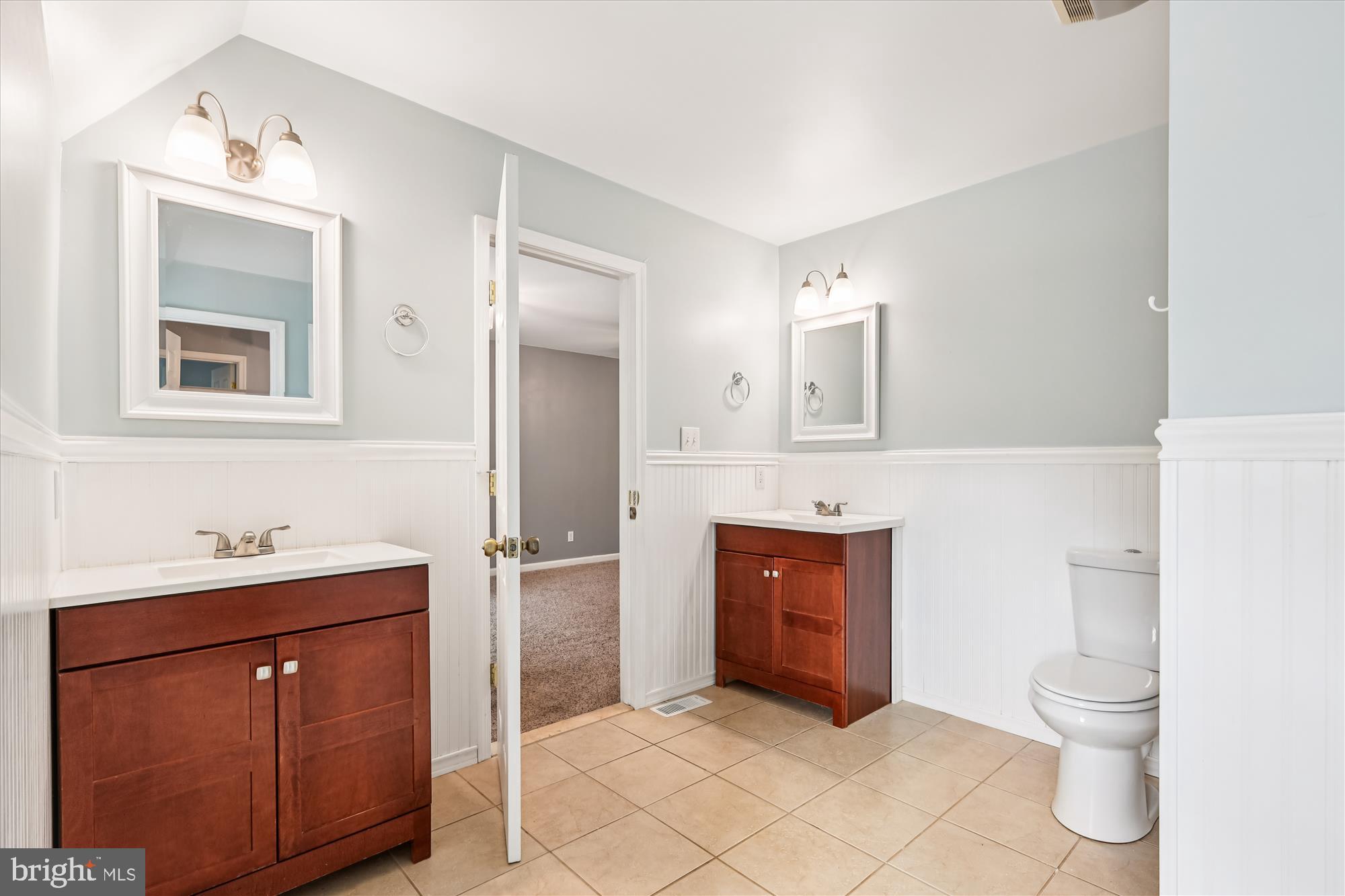 CLOVERFIELDS - Residential