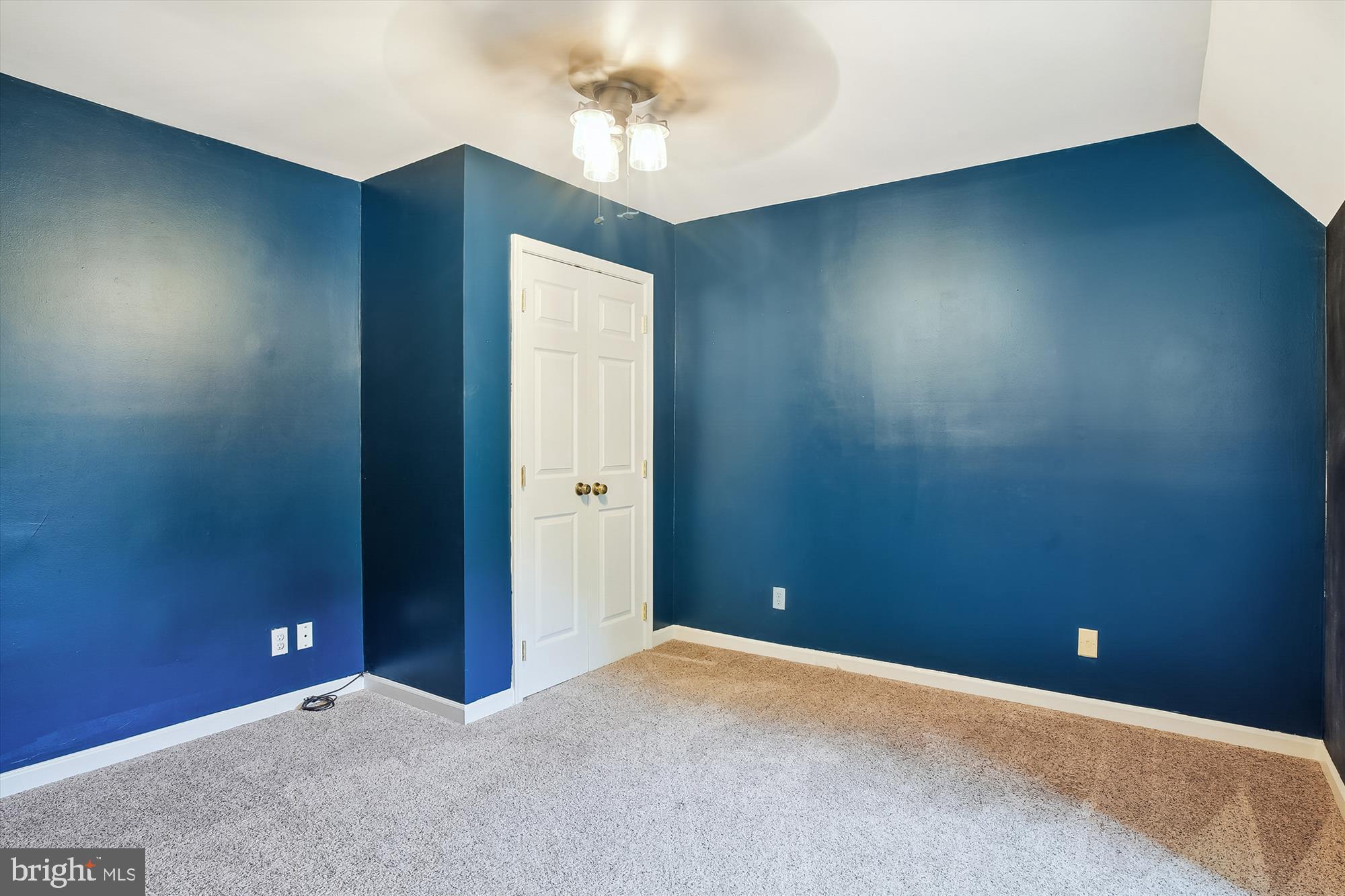 CLOVERFIELDS - Residential