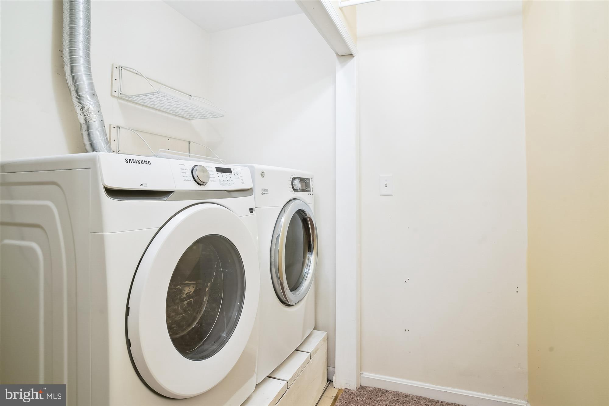 CLOVERFIELDS - Residential