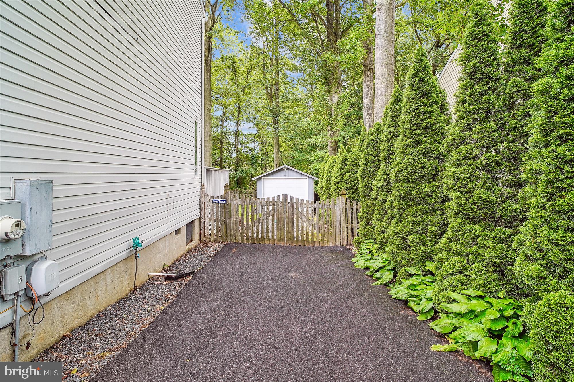 CLOVERFIELDS - Residential