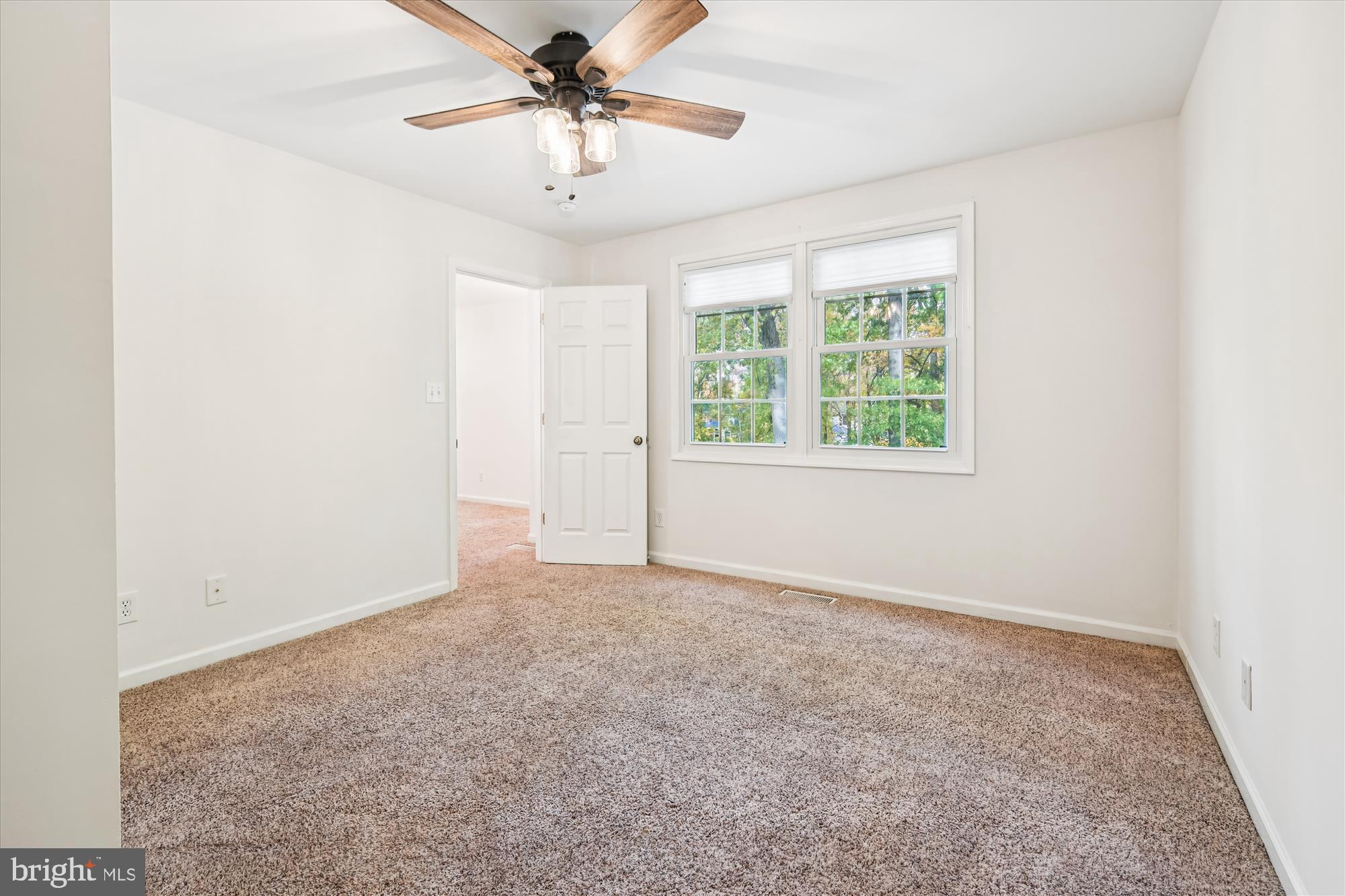 CLOVERFIELDS - Residential