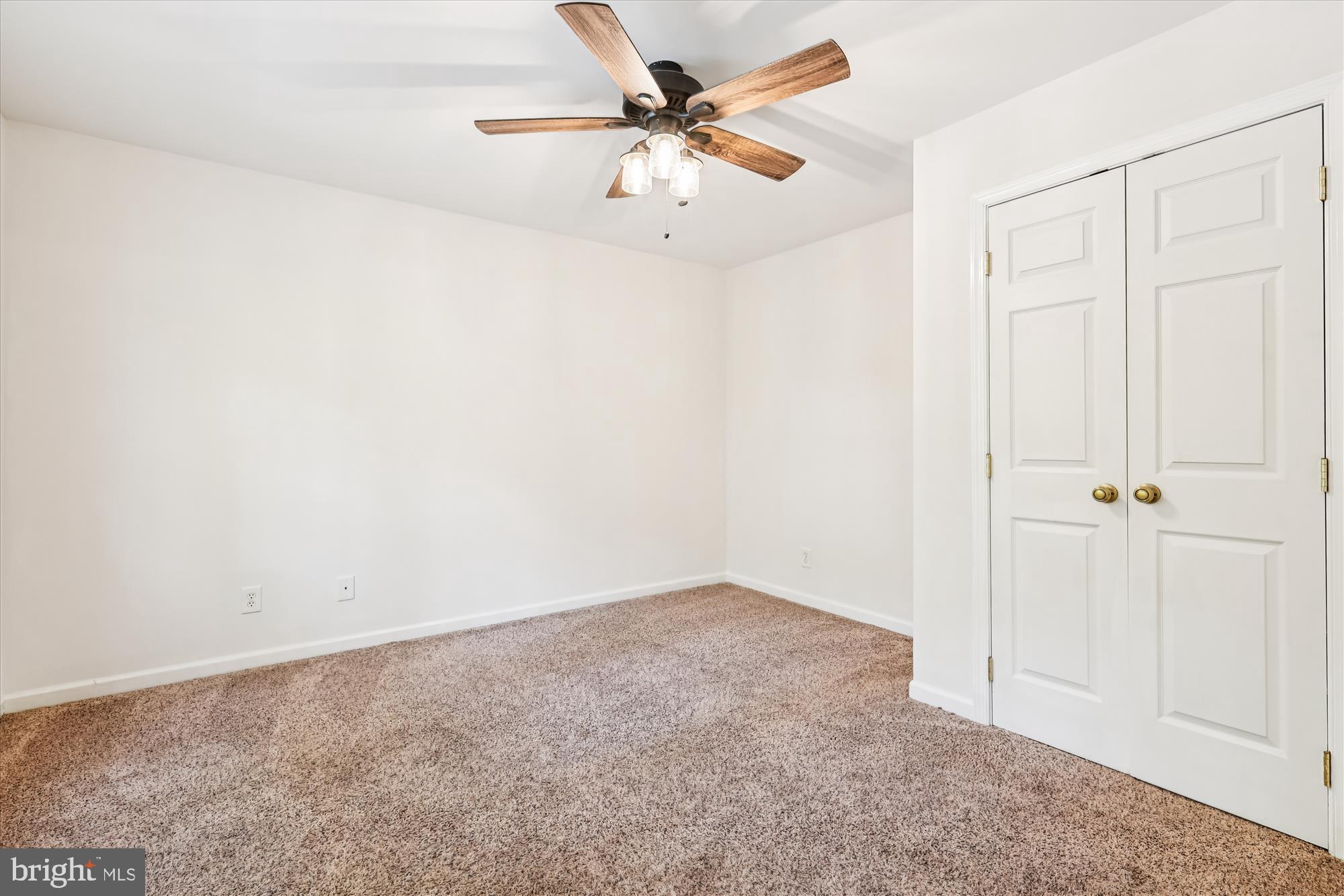 CLOVERFIELDS - Residential