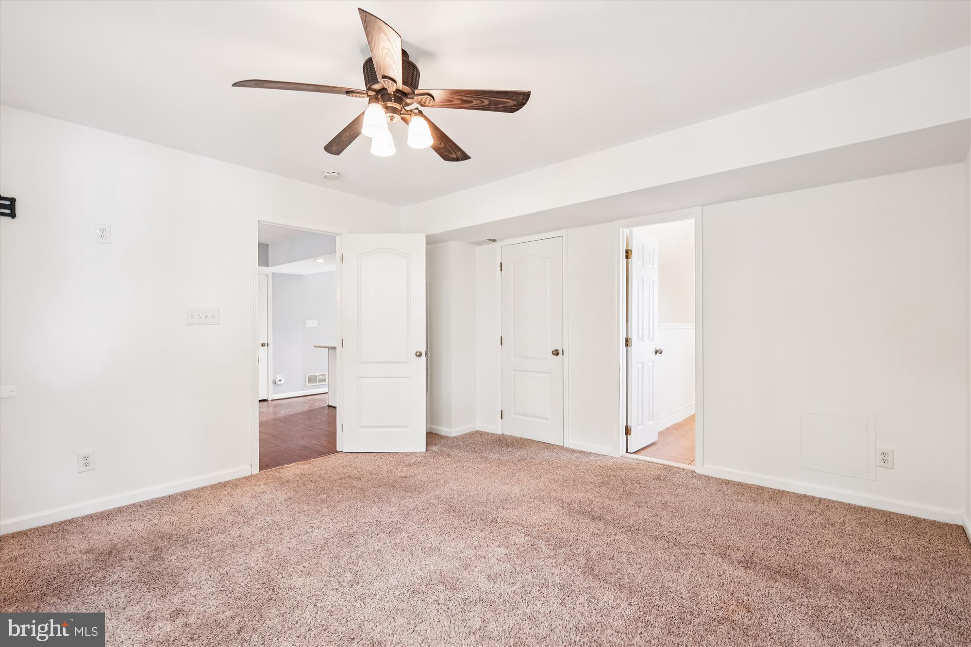 CLOVERFIELDS - Residential