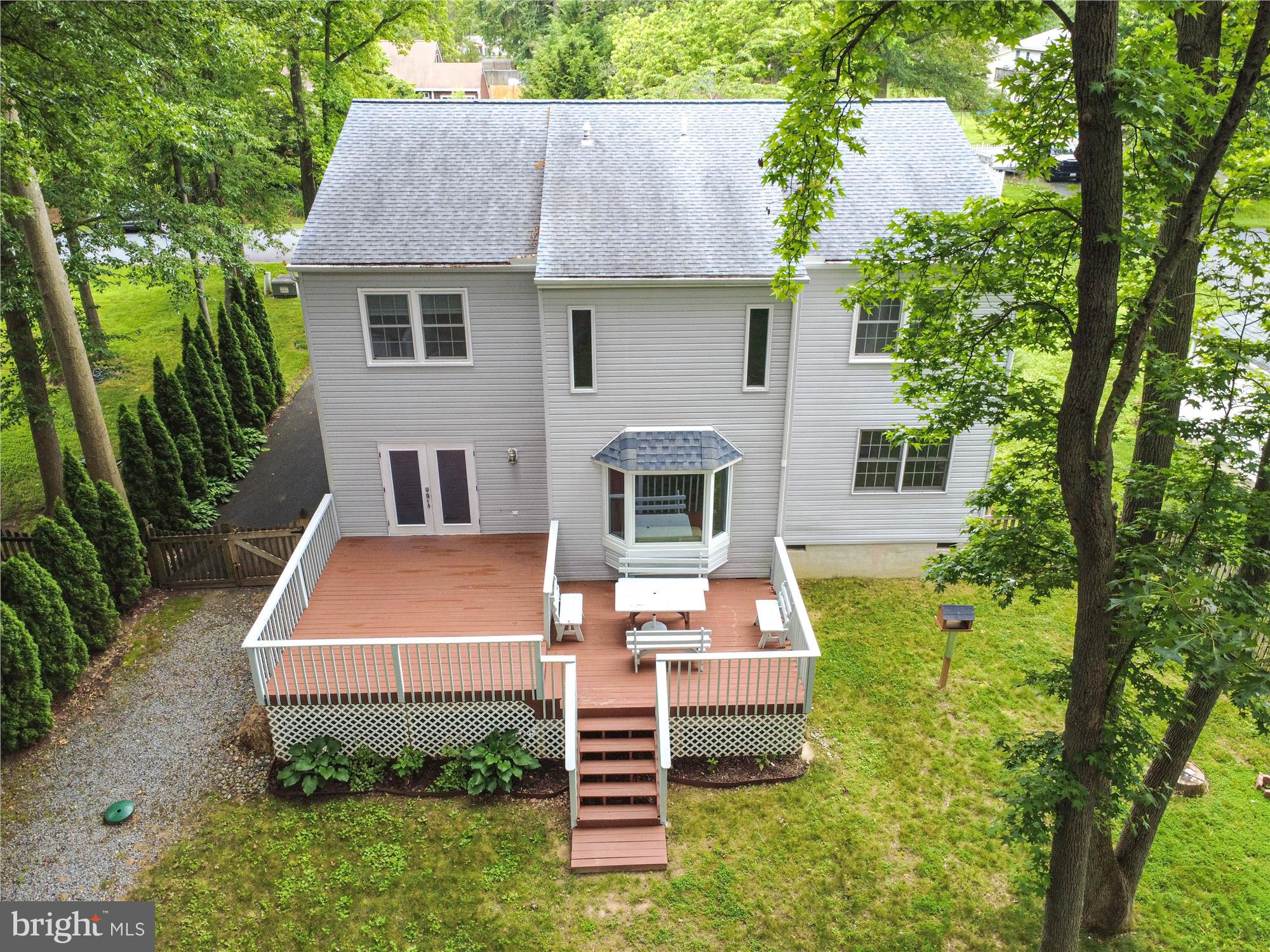 CLOVERFIELDS - Residential