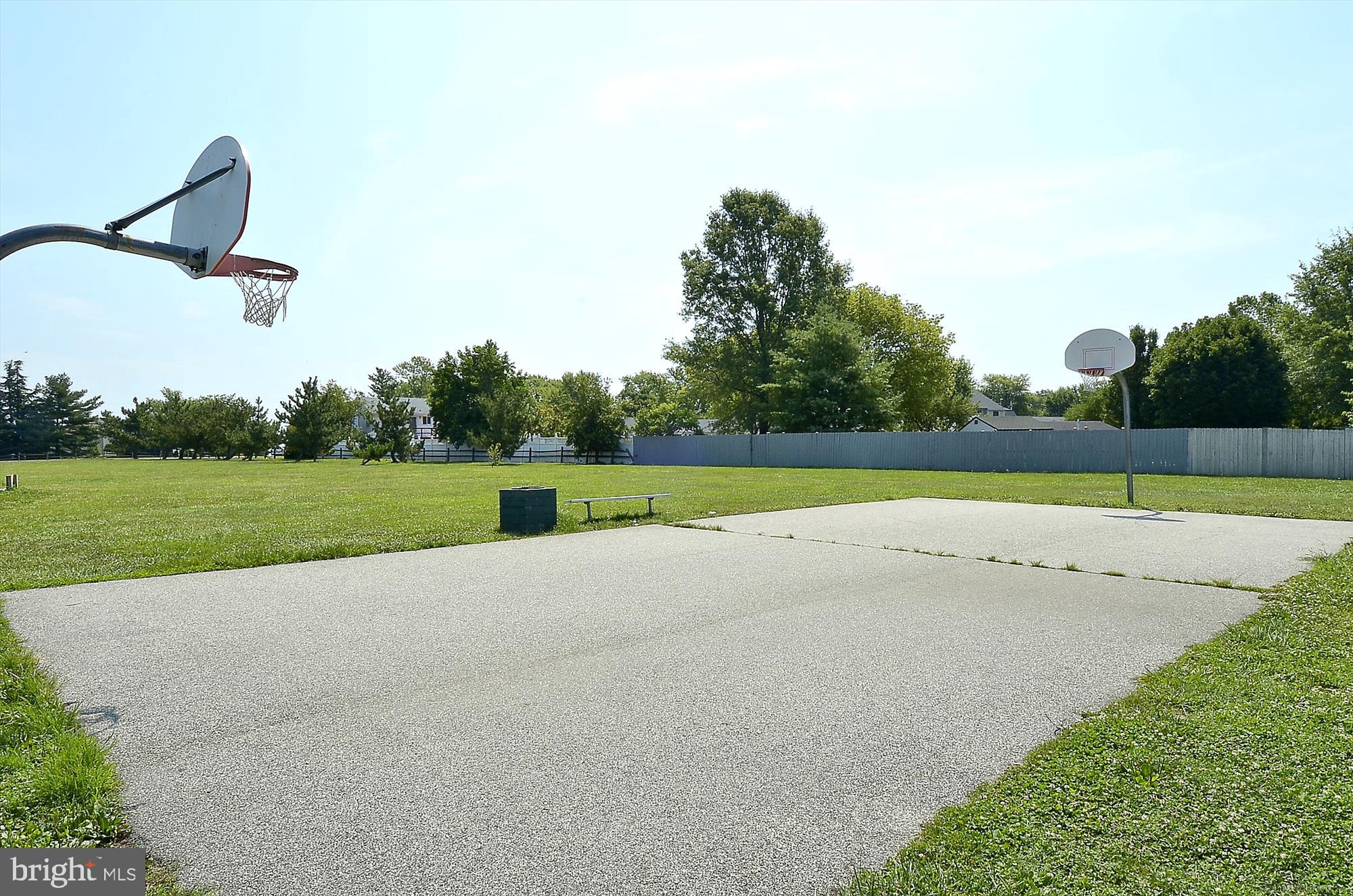 CLOVERFIELDS - Residential