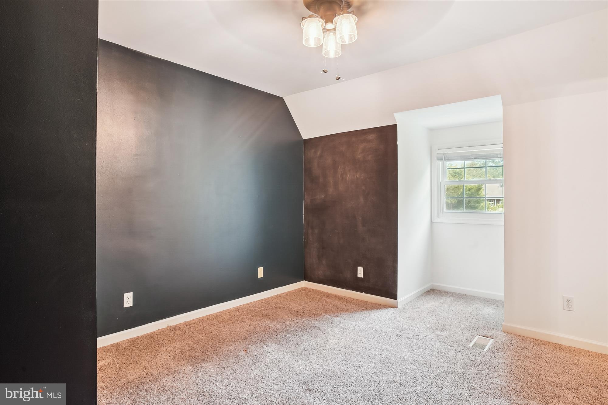 CLOVERFIELDS - Residential