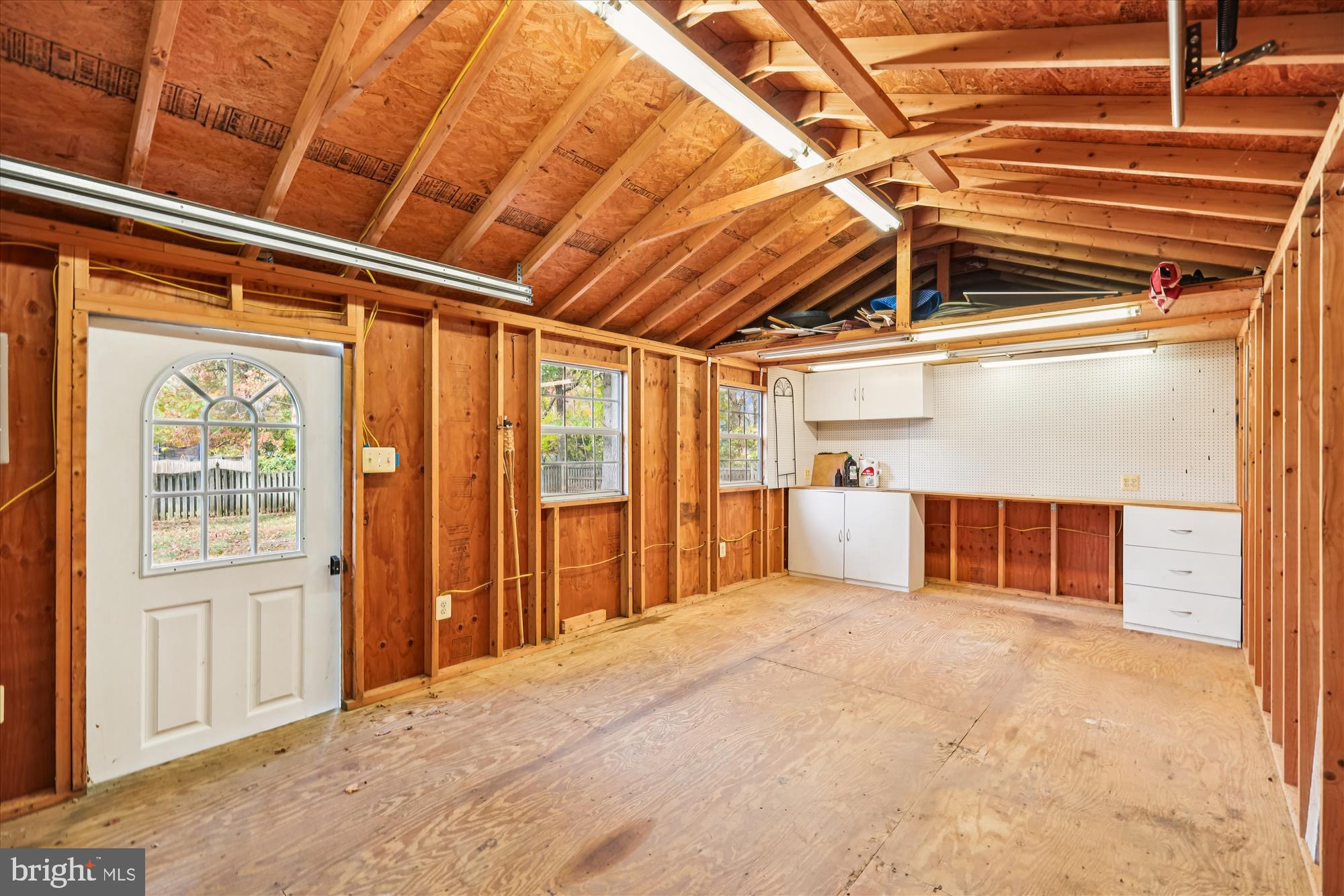 CLOVERFIELDS - Residential