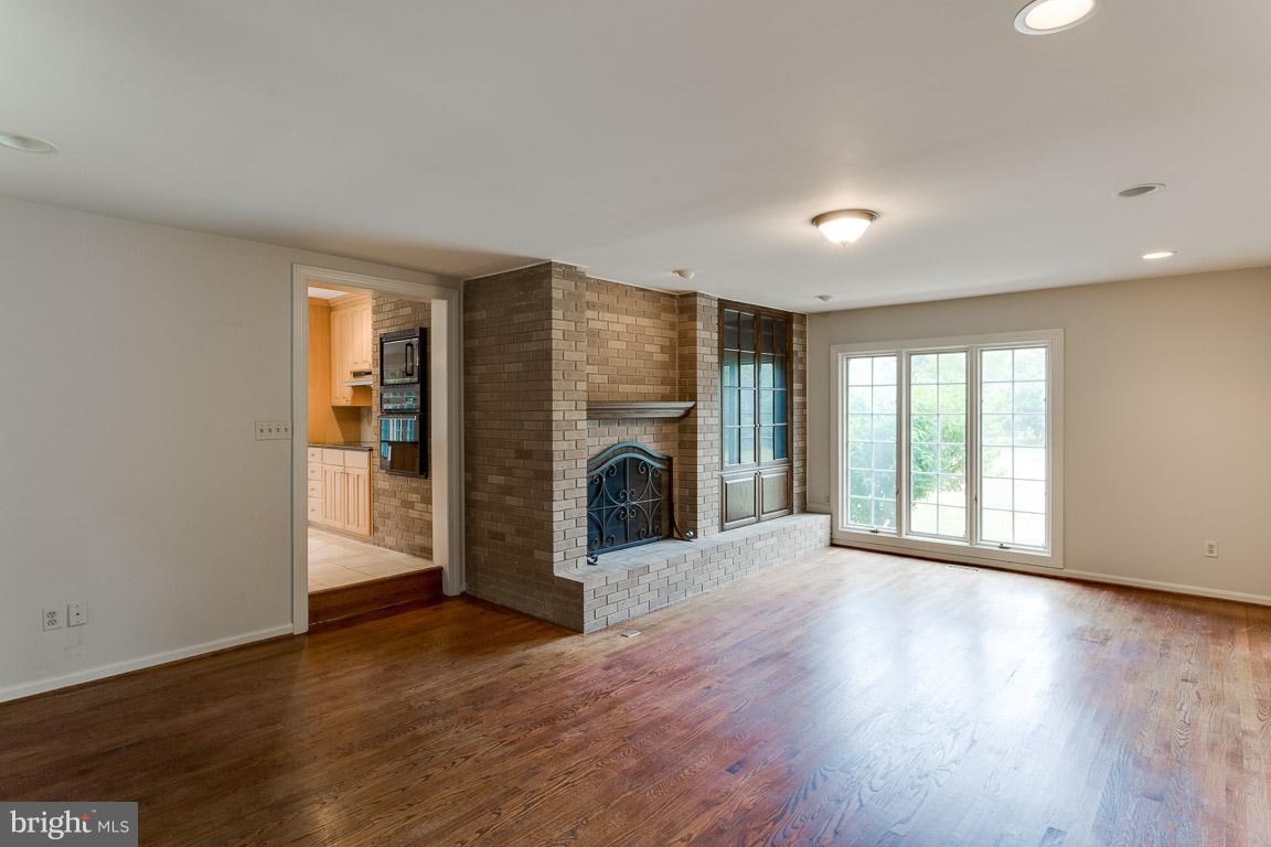 KERRICK MANOR SUB - Residential