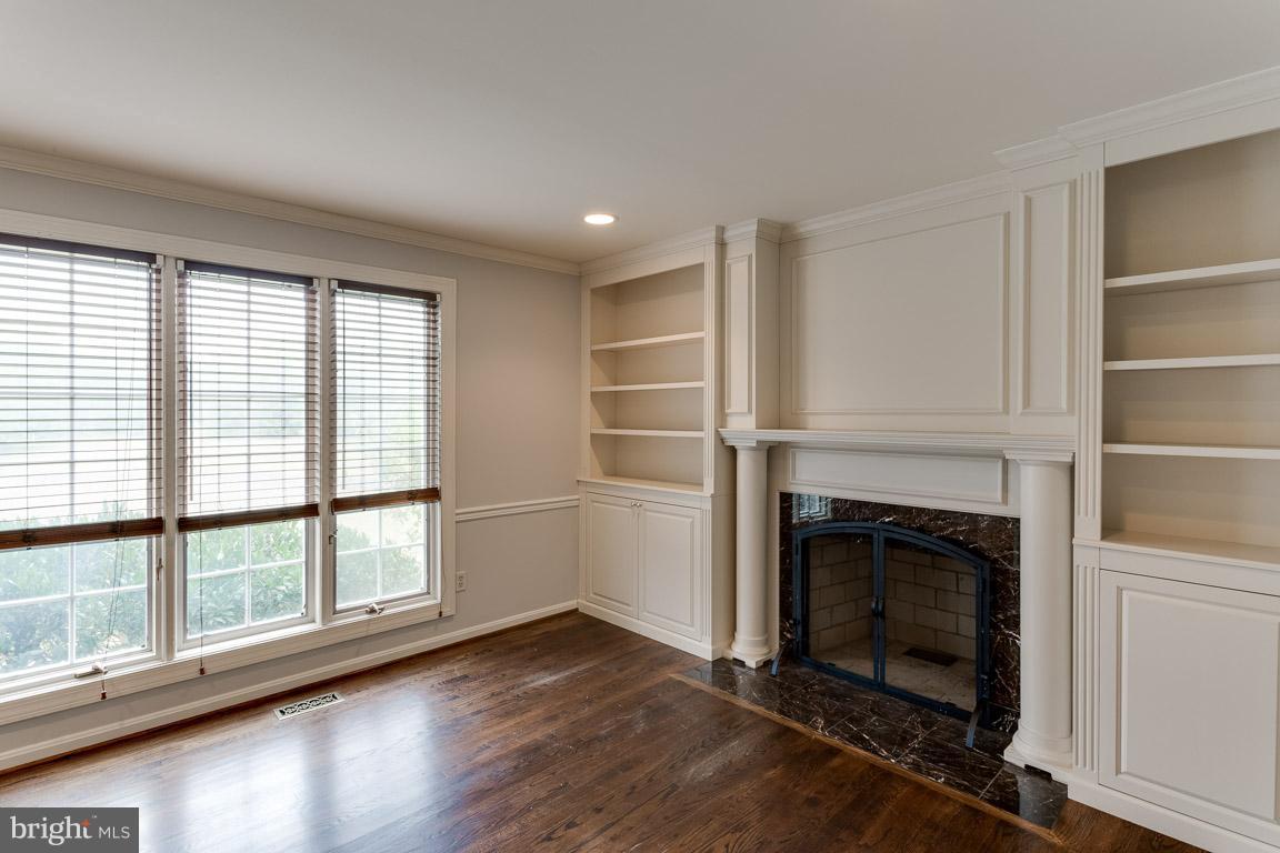 KERRICK MANOR SUB - Residential