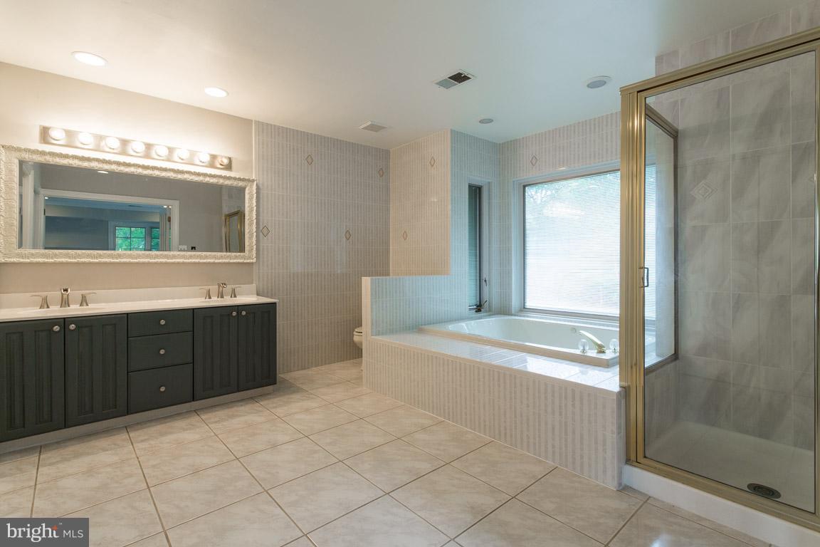 KERRICK MANOR SUB - Residential