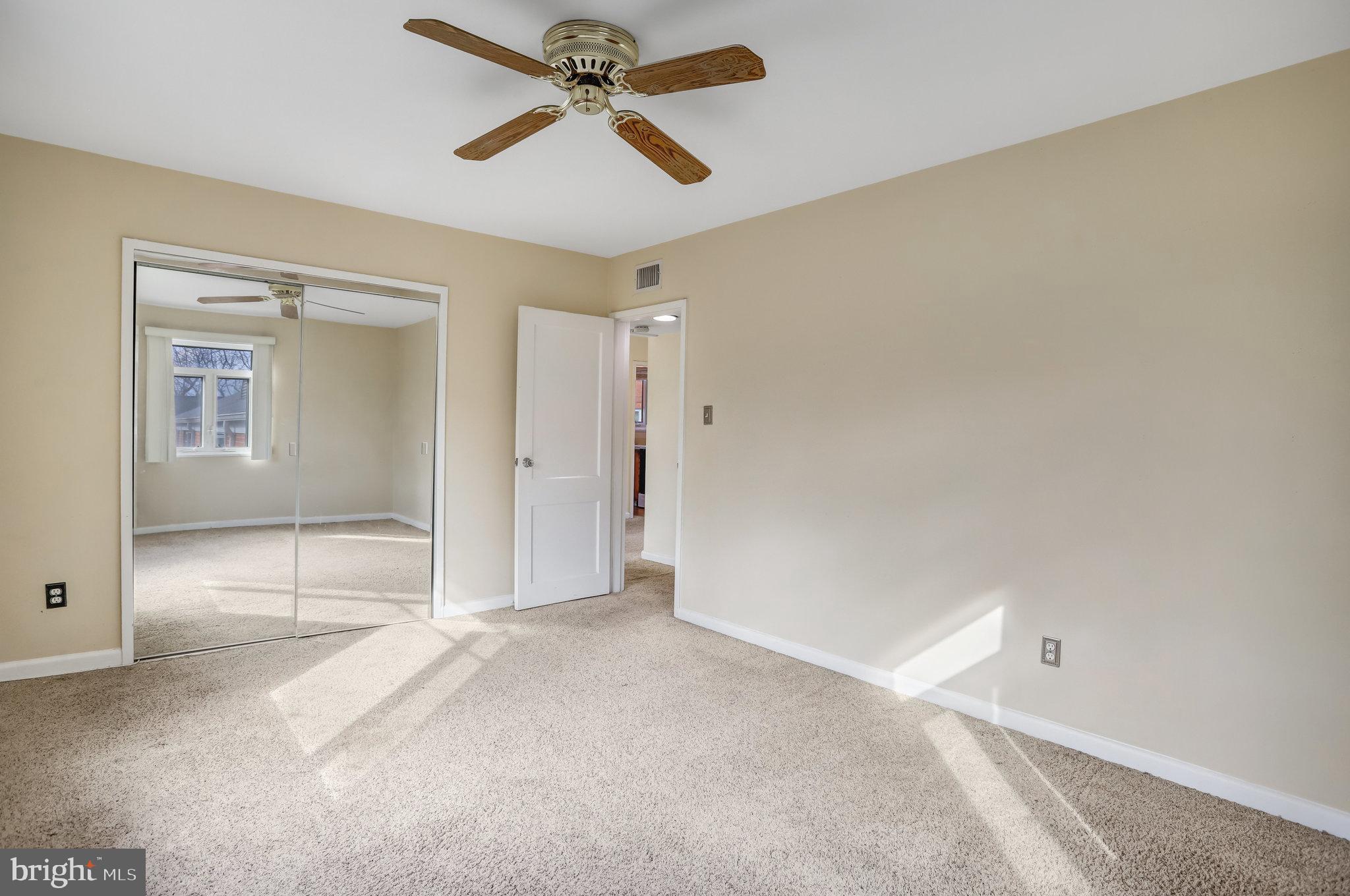 PARKSIDE CONDOMINIUMS - Residential