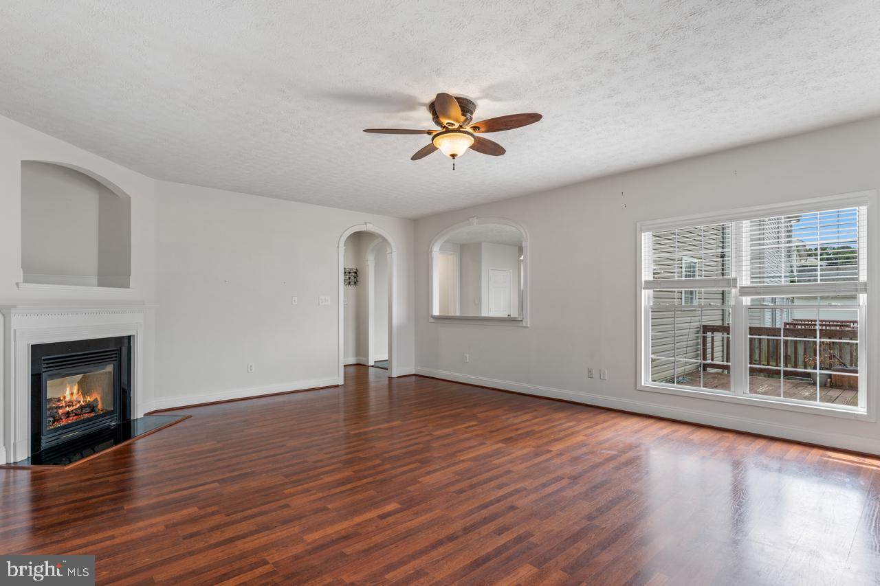 WIDEWATER VILLAGE - Residential