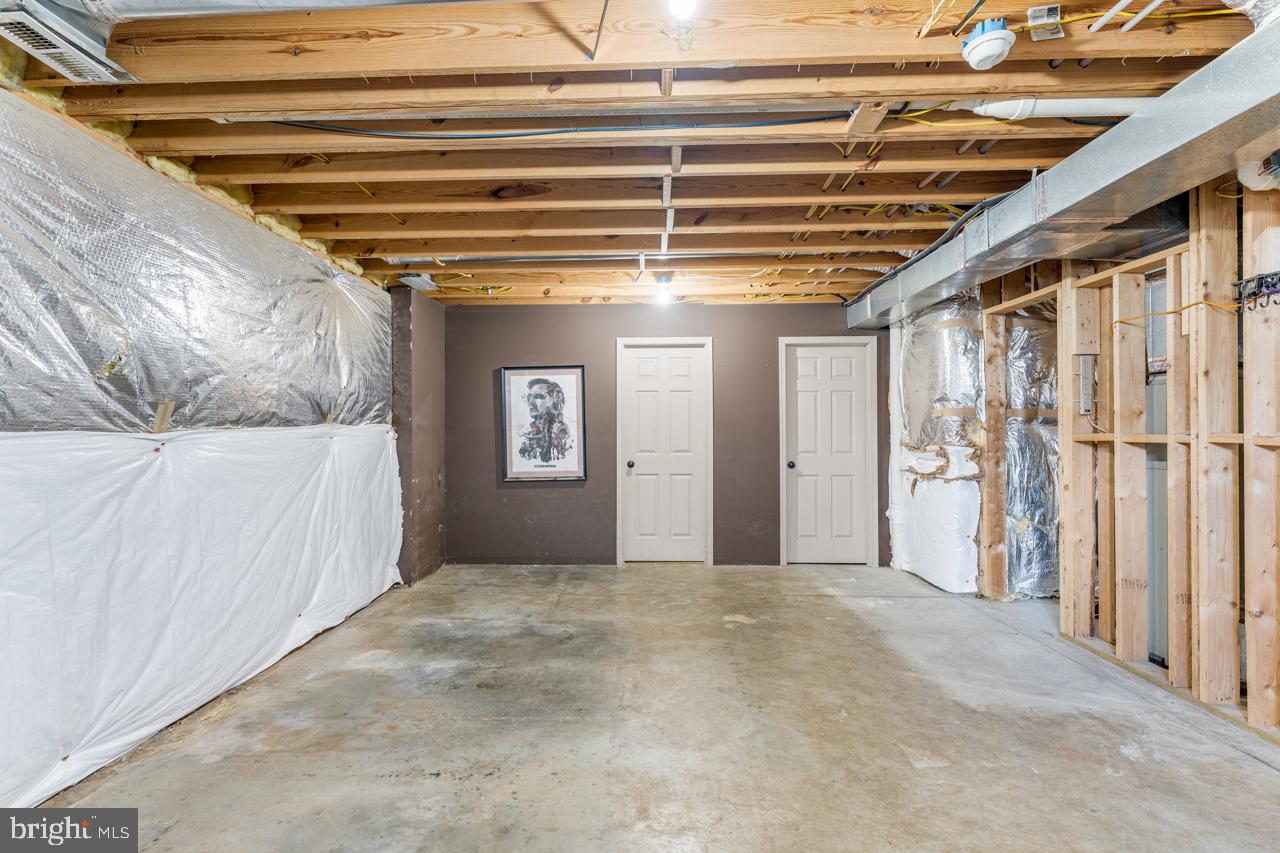 WIDEWATER VILLAGE - Residential