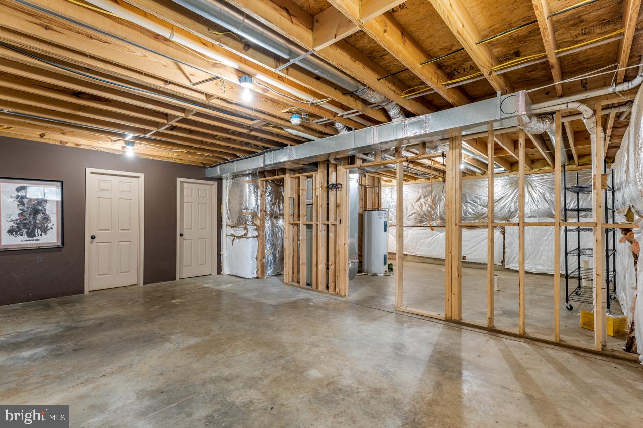 WIDEWATER VILLAGE - Residential