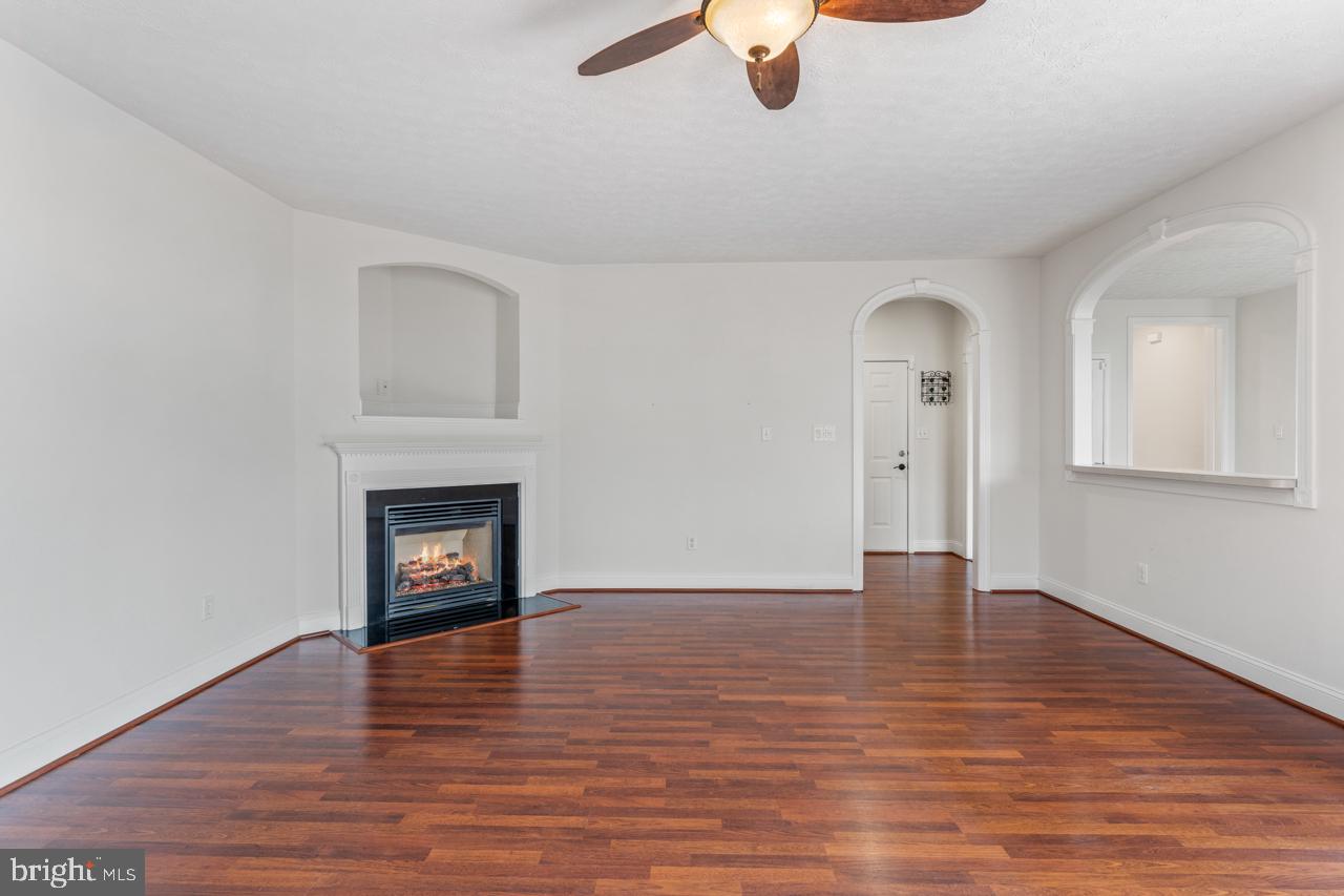 WIDEWATER VILLAGE - Residential