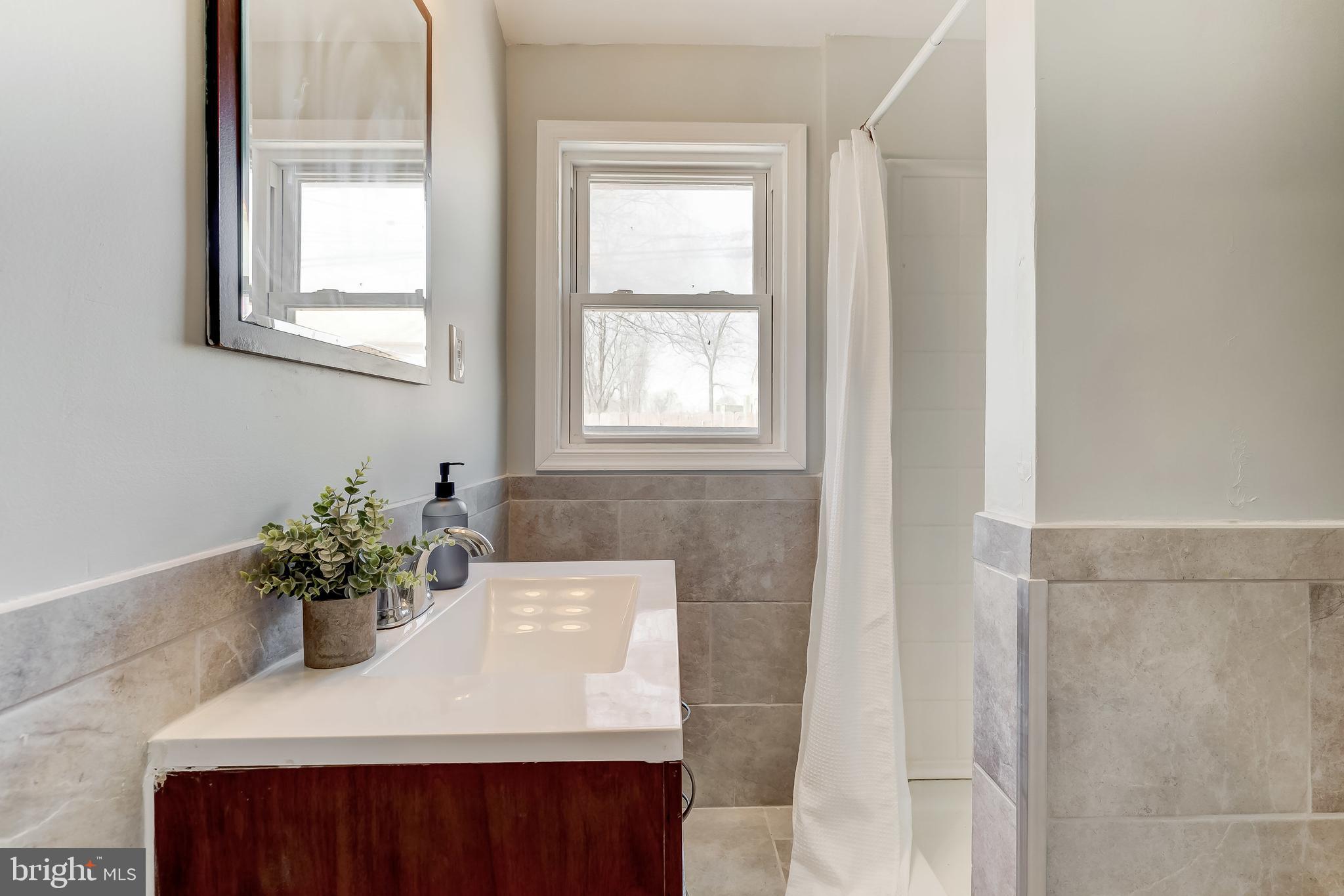 HAMPDEN HISTORIC DISTRICT - Residential