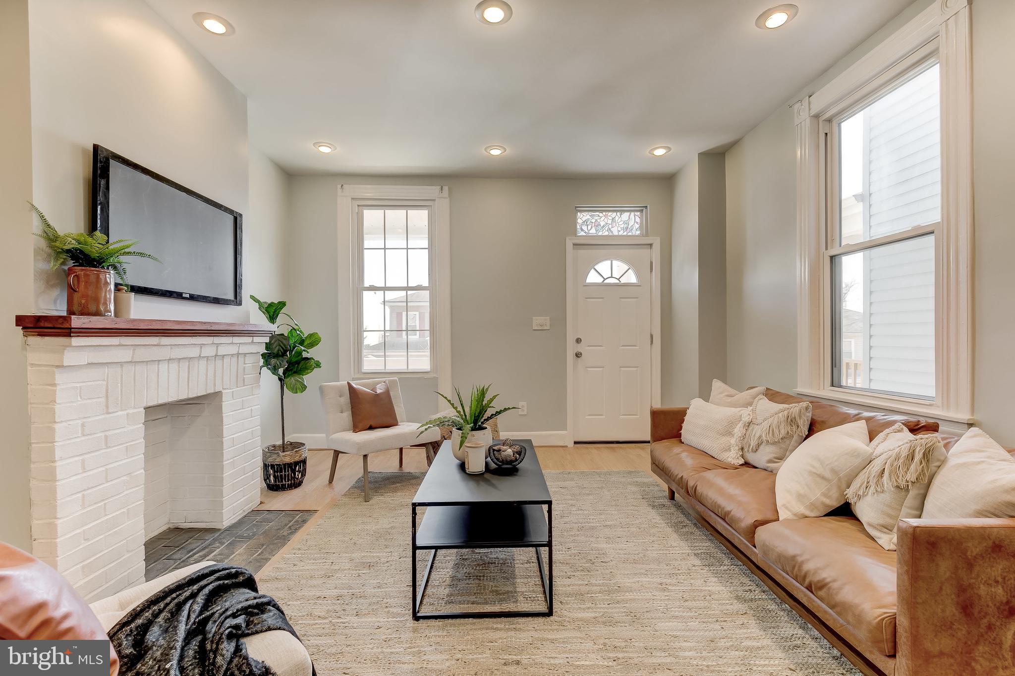 HAMPDEN HISTORIC DISTRICT - Residential